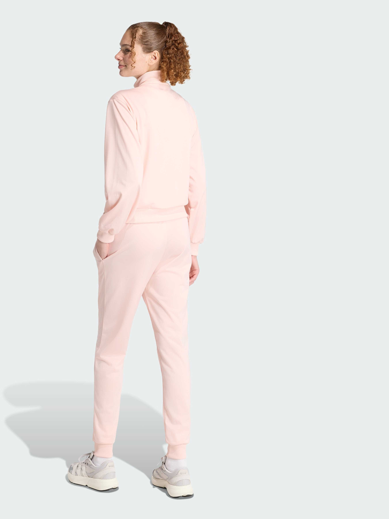 Костюмы Adidas Adidas Essentials модель KB8462 Фото