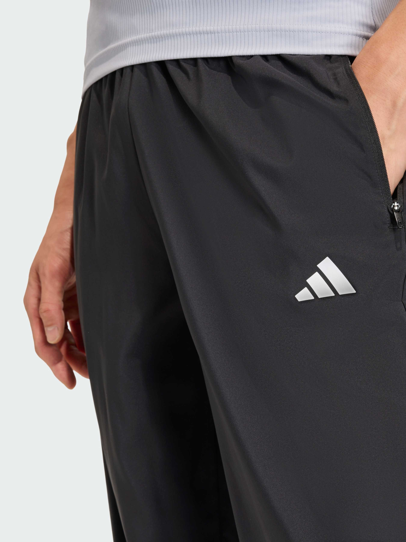 Брюки Adidas Adidas Essentials модель KF1062 Фото