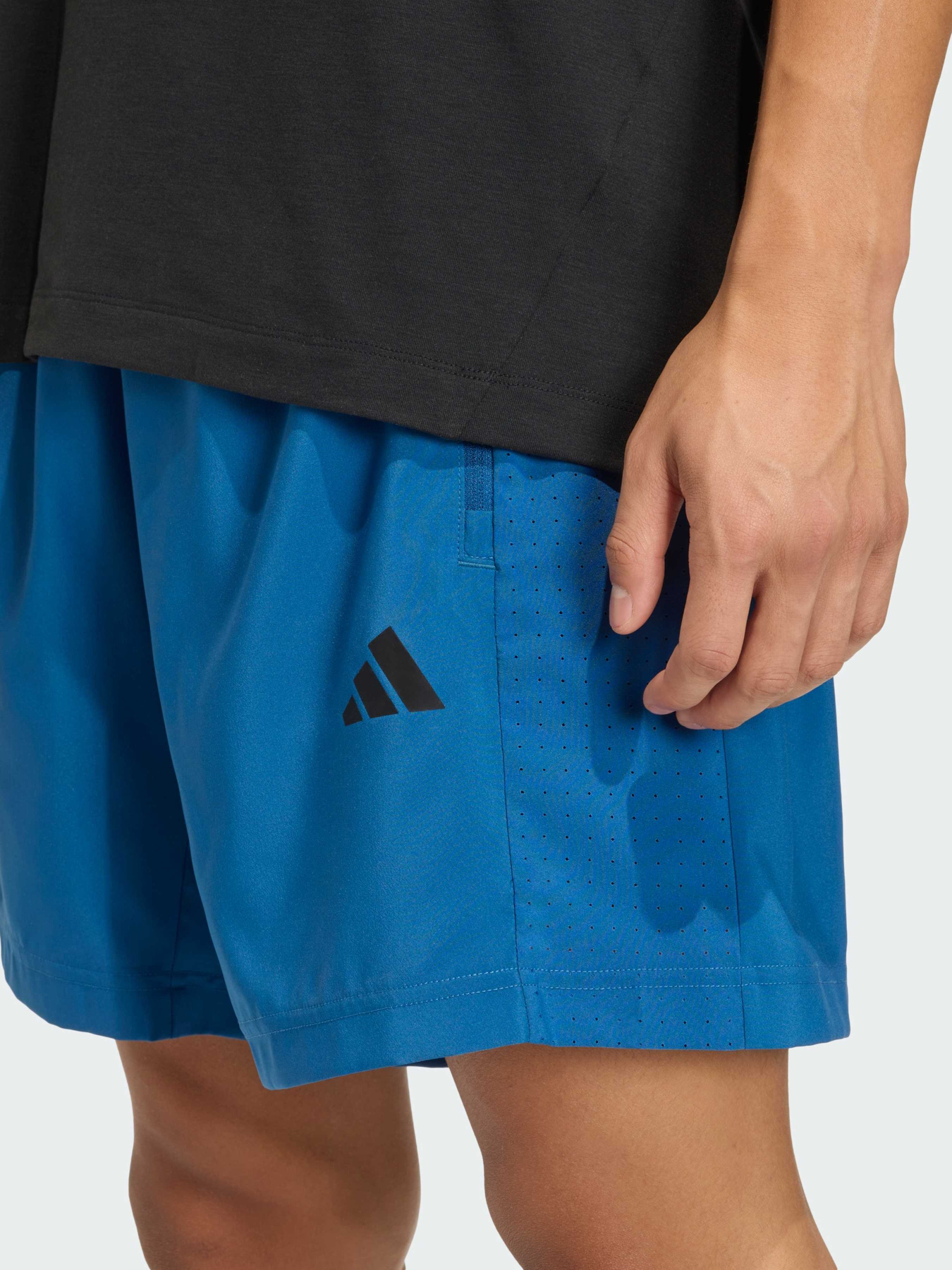 Шорти Adidas Adidas Essentials модель KD2962 Фото