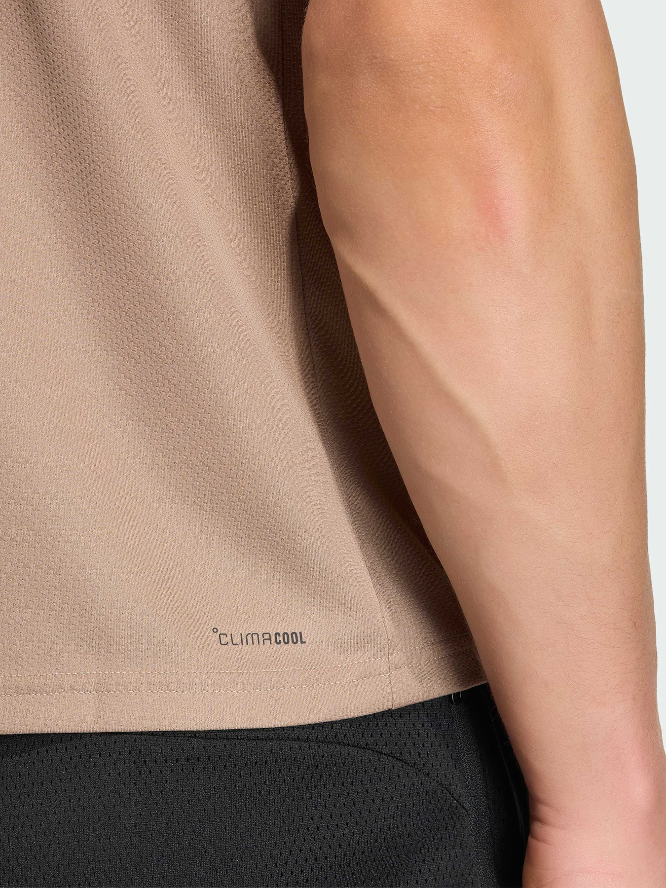 Футболки і поло Adidas Adidas Essentials модель KD5464 Фото