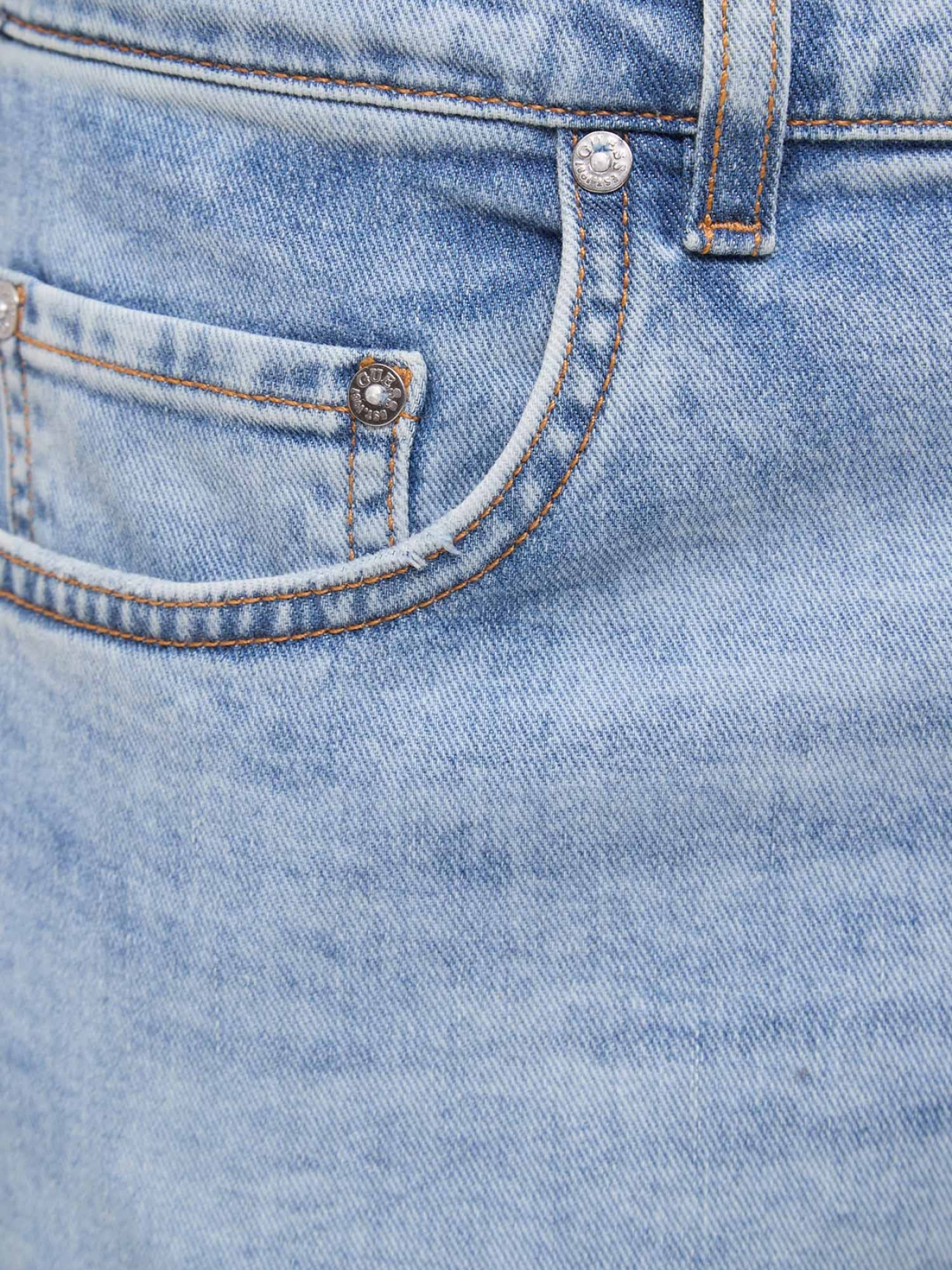 Джинсы GUESS модель M6GA82.D1090;RELL Фото