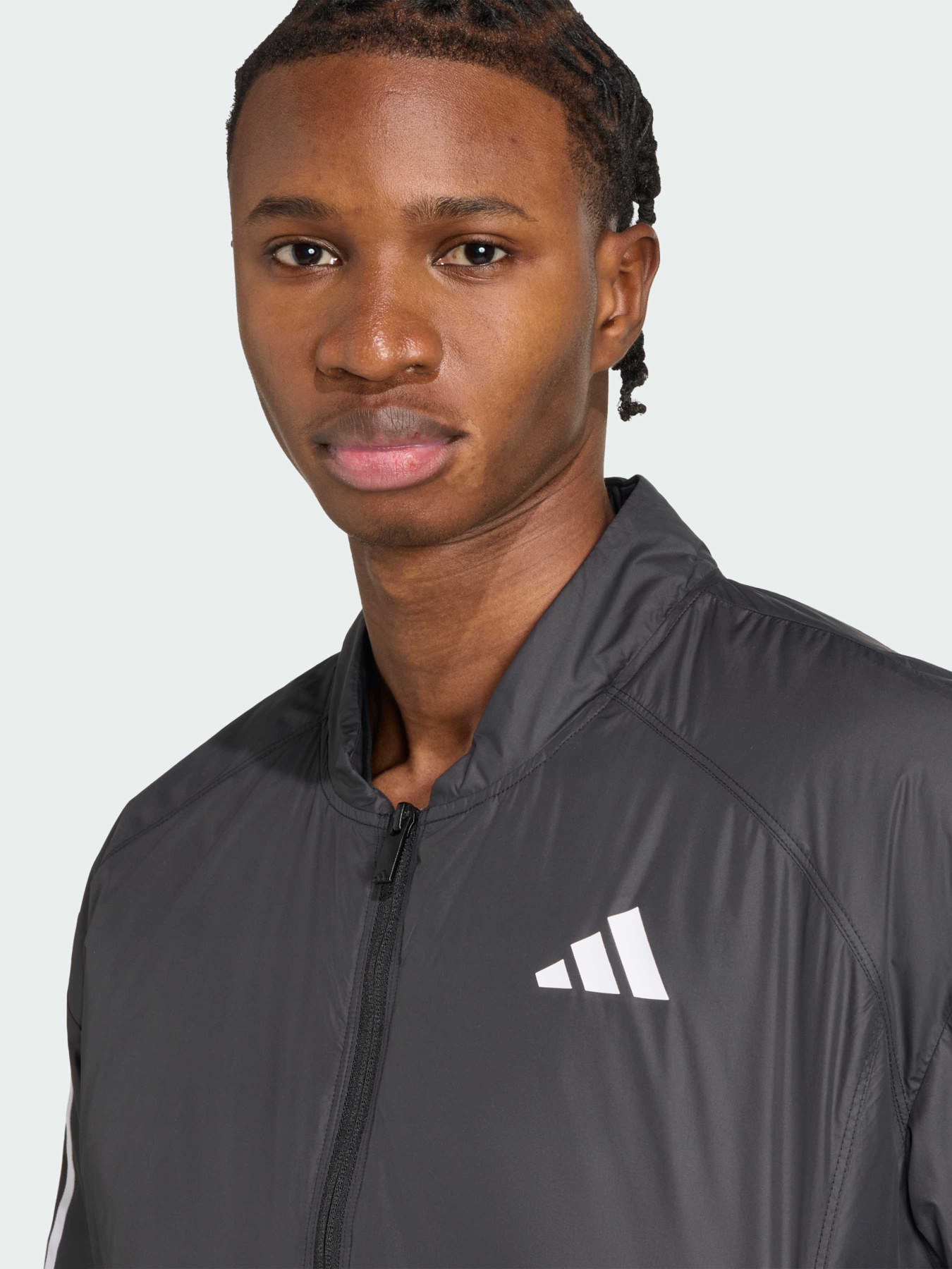 Куртки и дубленки Adidas Adidas Essentials модель JV5172 Фото