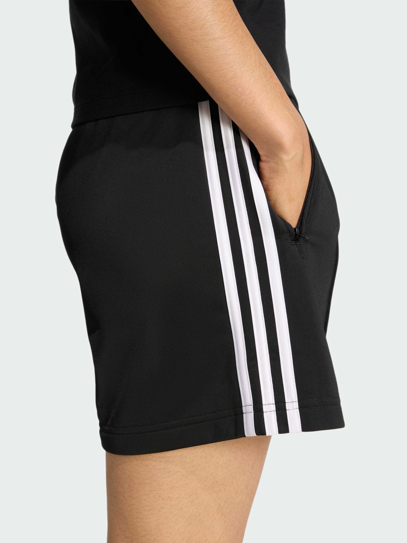 Шорти Adidas Adicolor модель KD5569 Фото