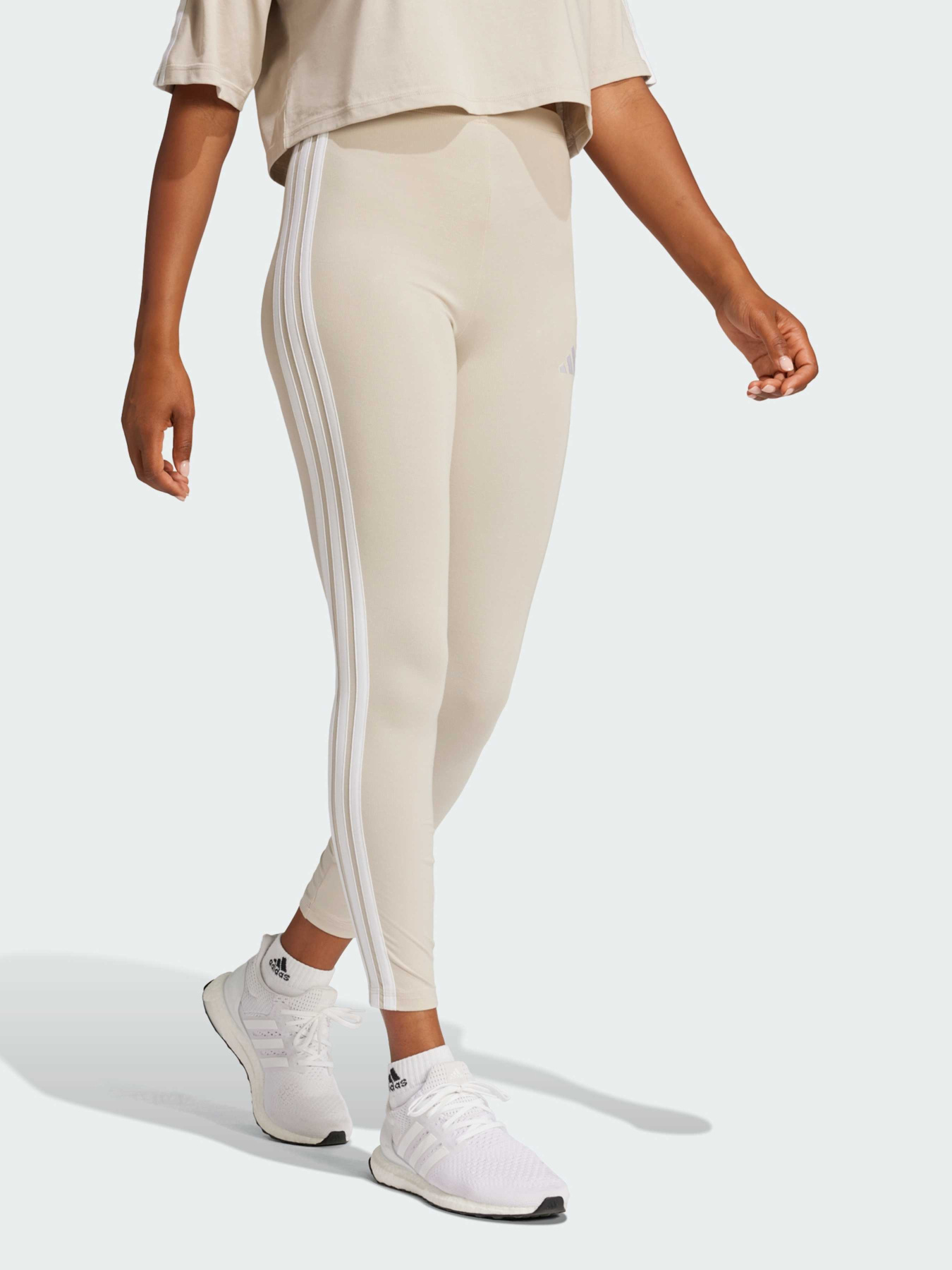 Брюки Adidas Adidas Essentials модель JE0073 Фото