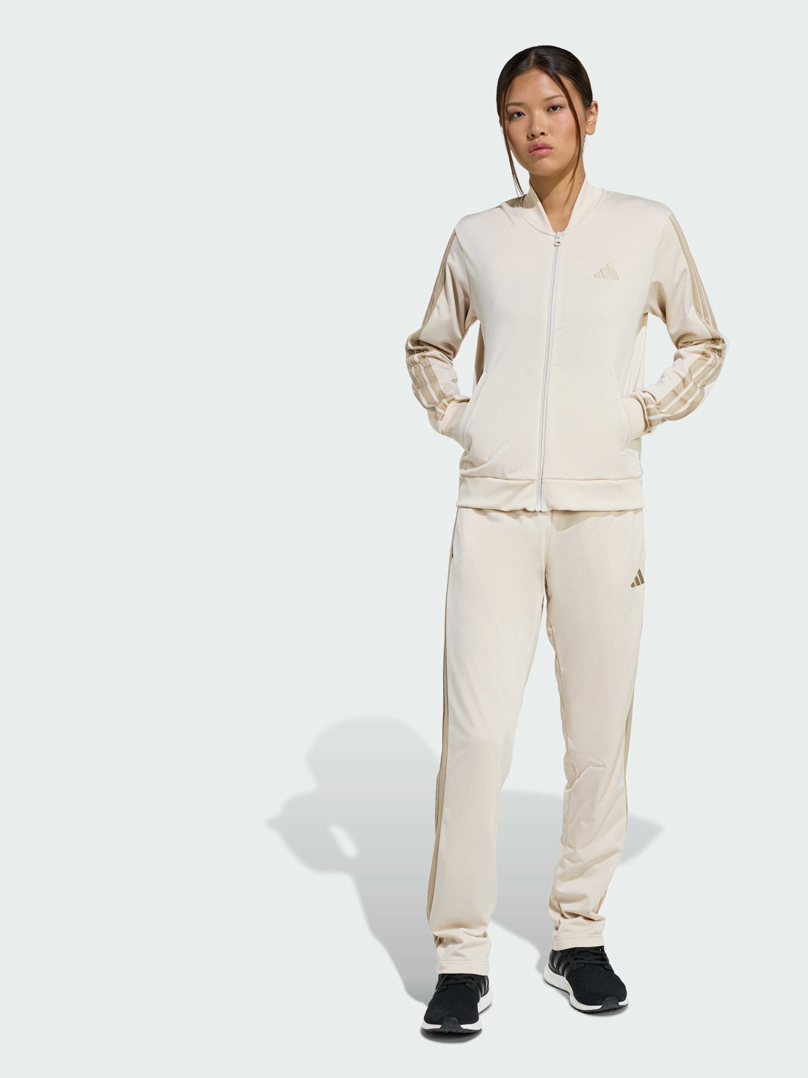 Жіночий Спортивний костюм adidas Adidas Essentials (KB8162) колір бежевий, матеріал перероблений поліестер adidas - купити в Україні