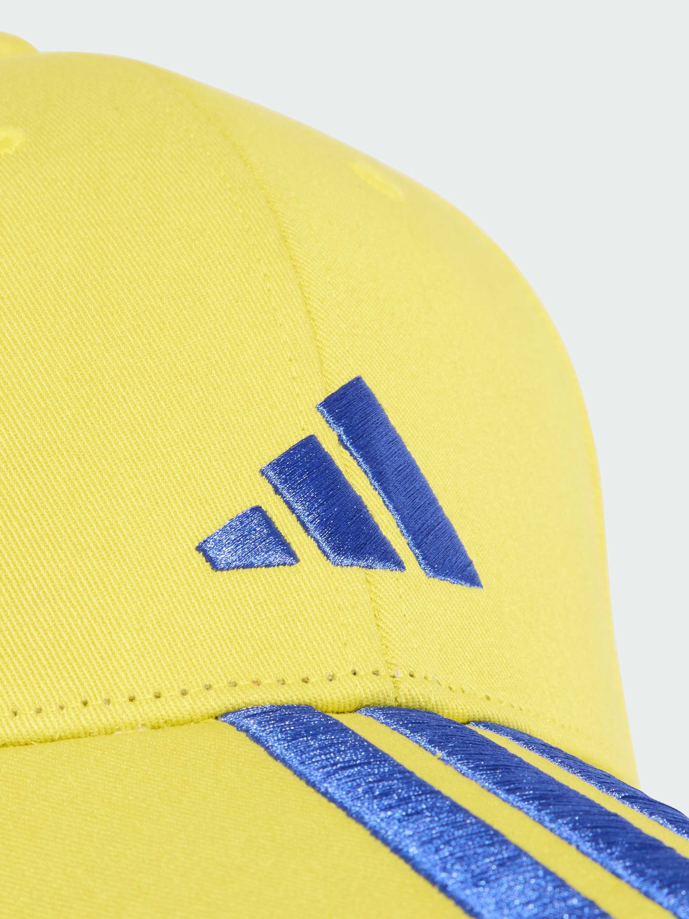 Шапки та кепки Adidas Adidas Essentials модель KE5882 Фото