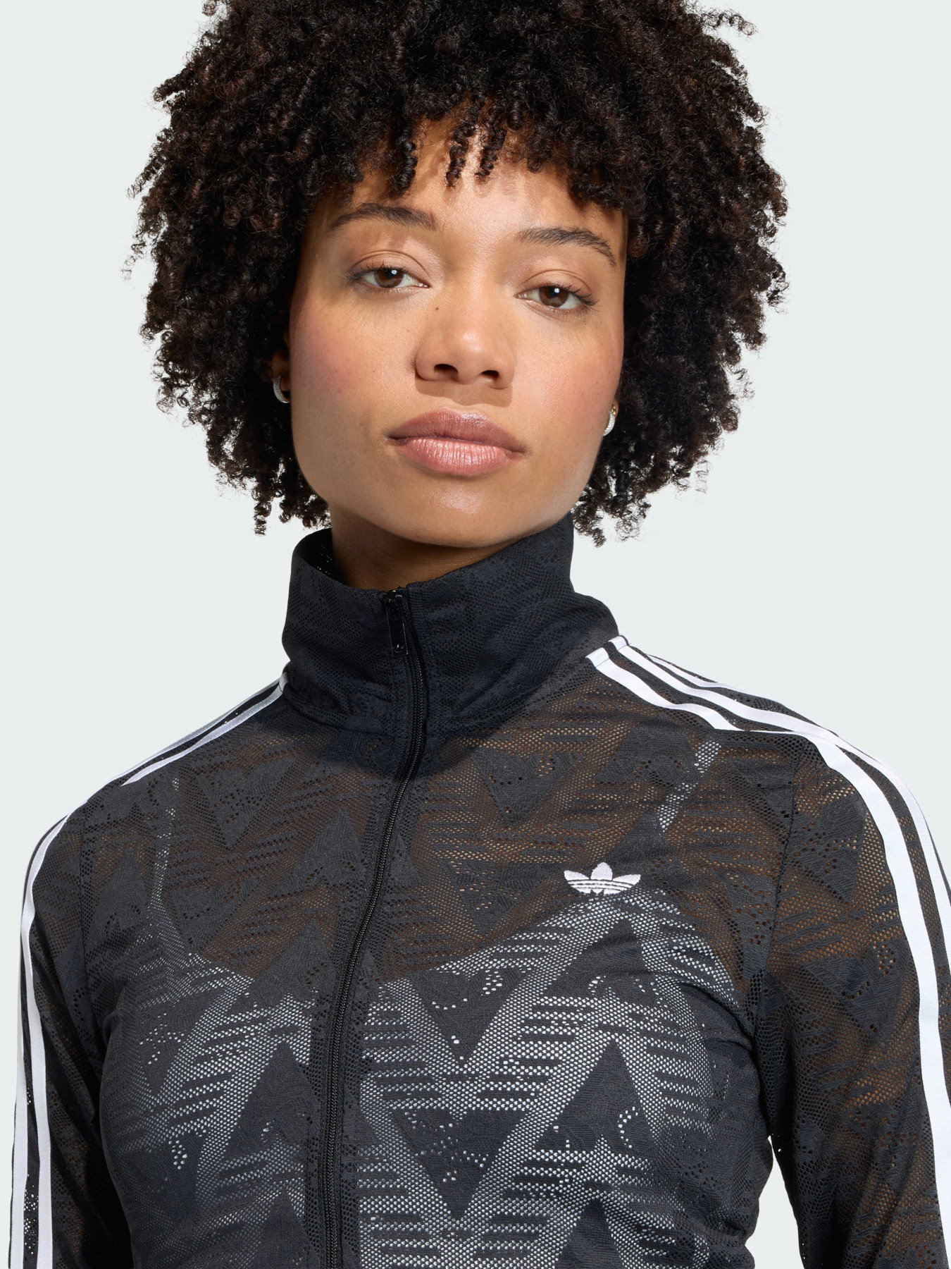 Худи и свитшоты Adidas модель KD0349 Фото