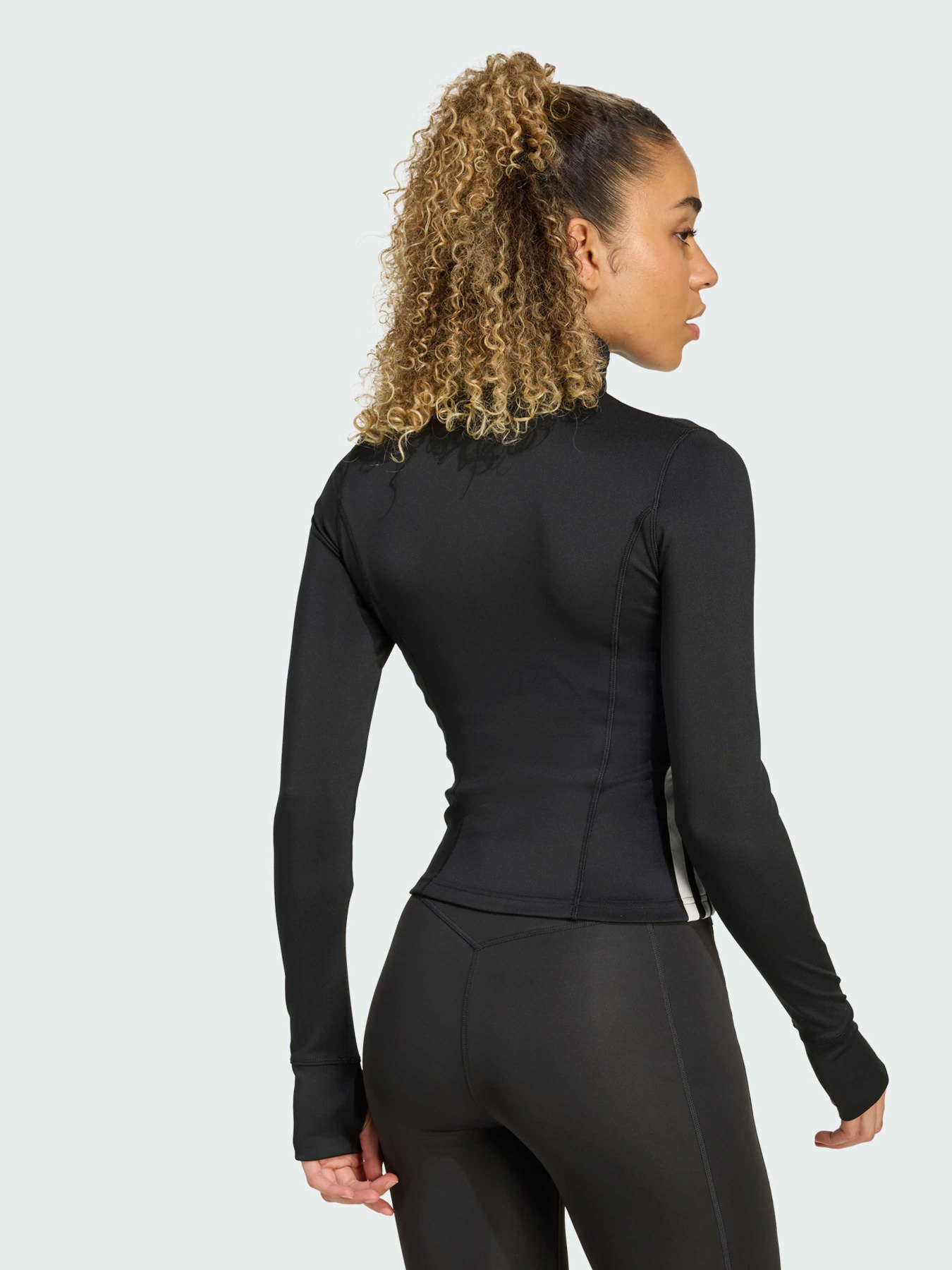 Худи и свитшоты Adidas Adidas Essentials модель KB7843 Фото