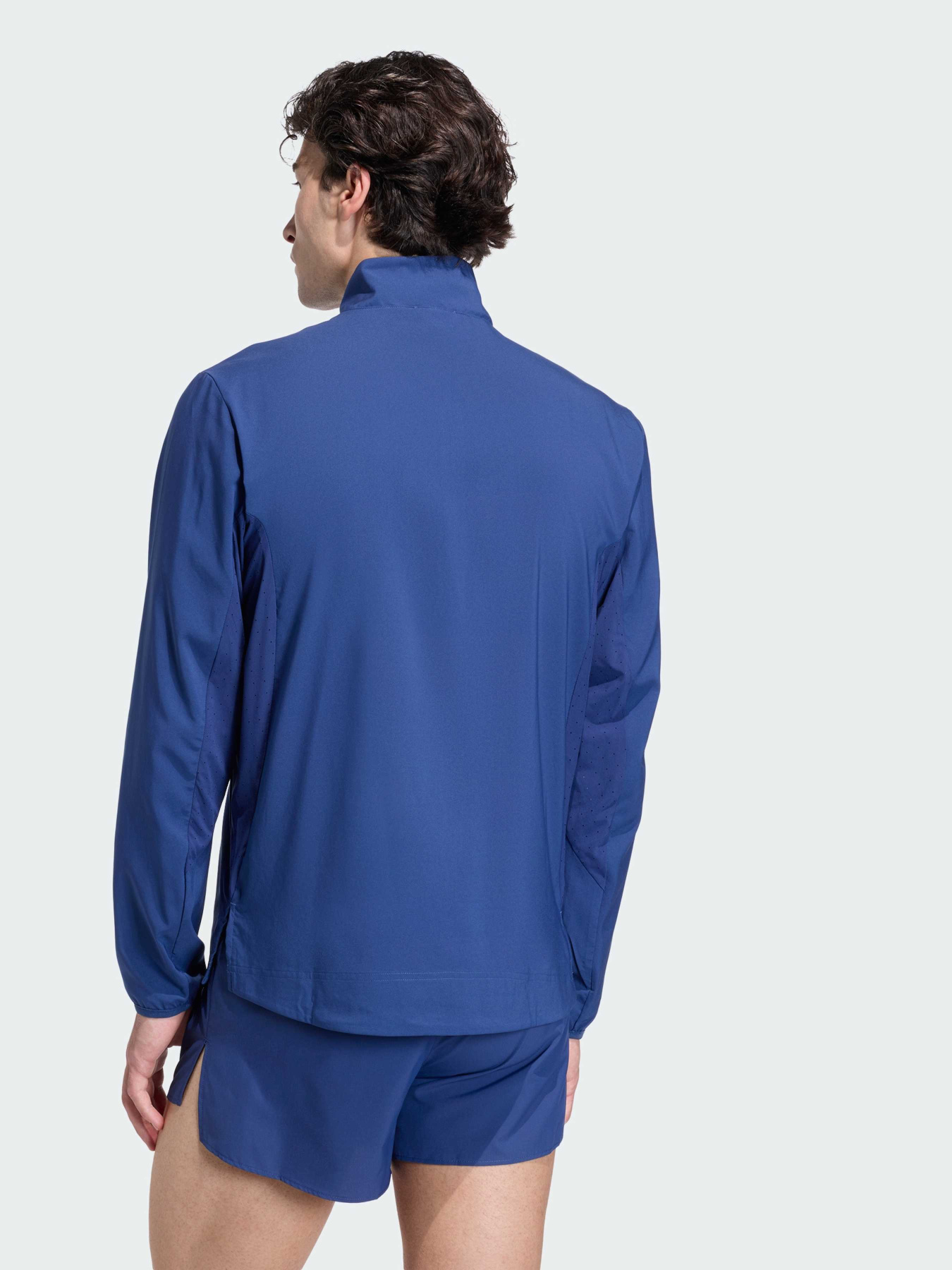 Куртки и дубленки Adidas Adidas Essentials модель KD2732 Фото