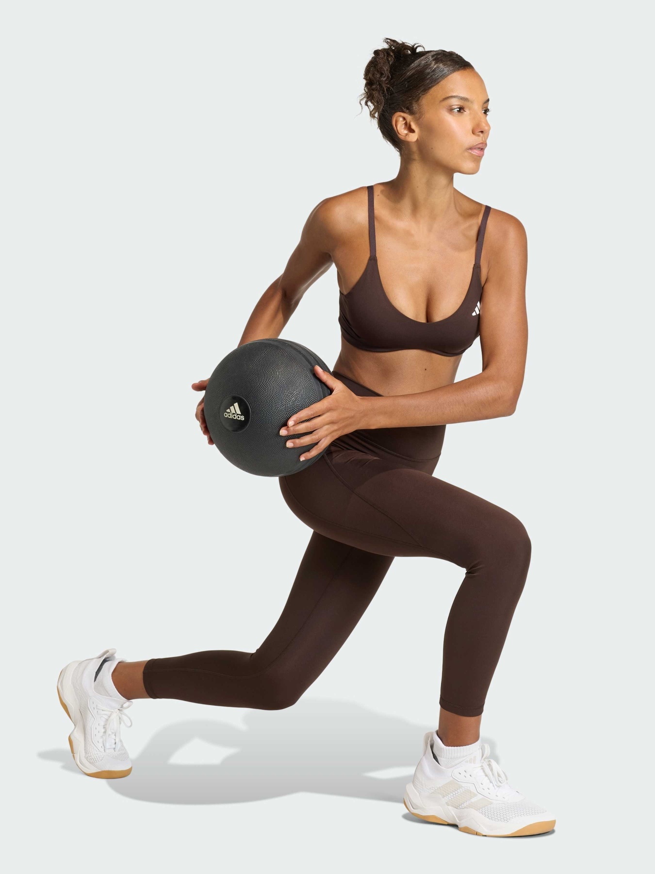 Брюки Adidas Adidas Essentials модель KF3110 Фото