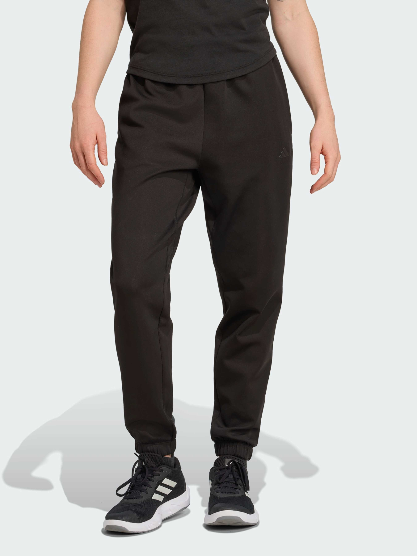 Брюки Adidas Adidas Essentials модель JY4700 Фото