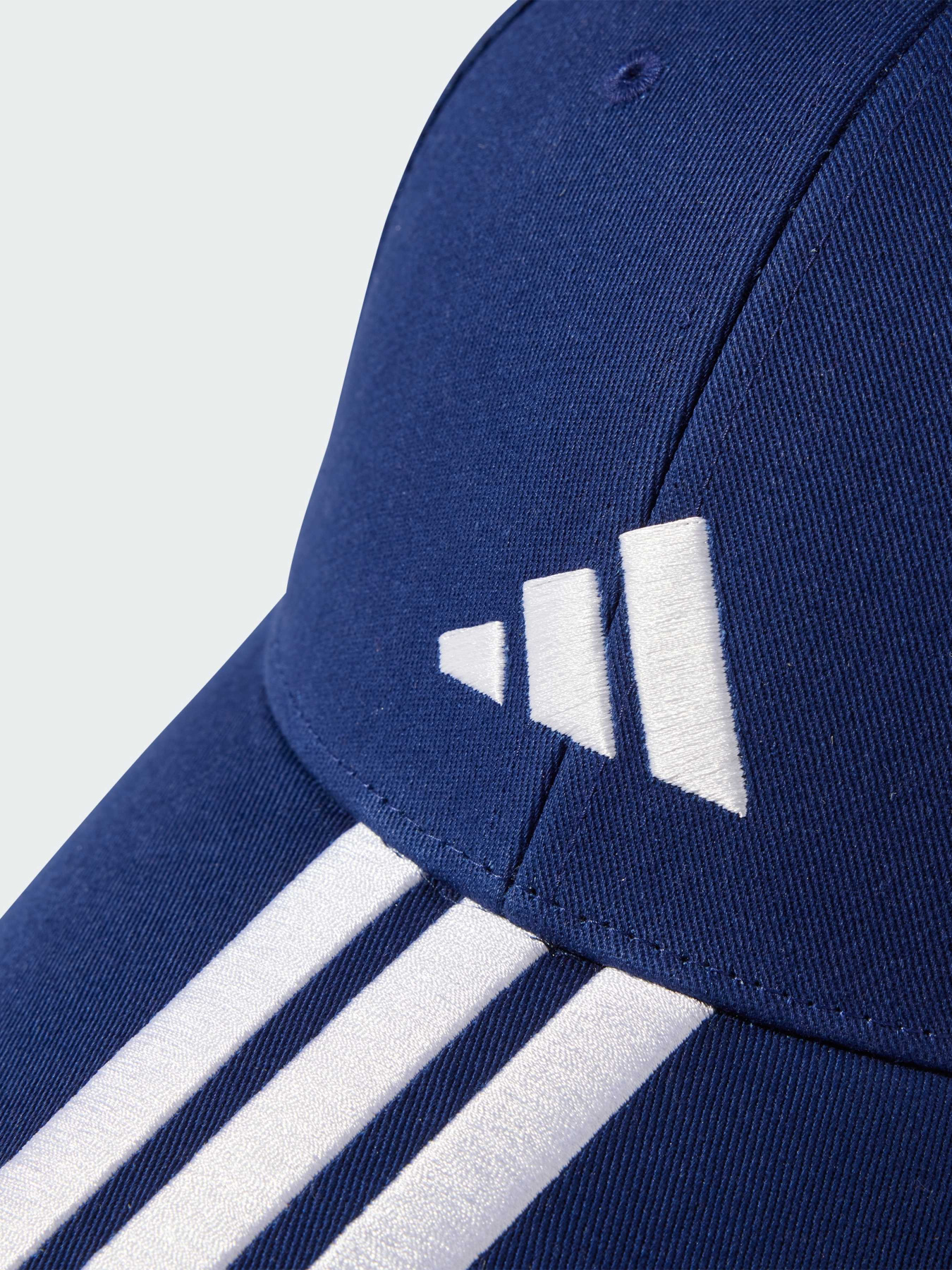 Шапки та кепки Adidas Adidas Essentials модель JP0384 Фото