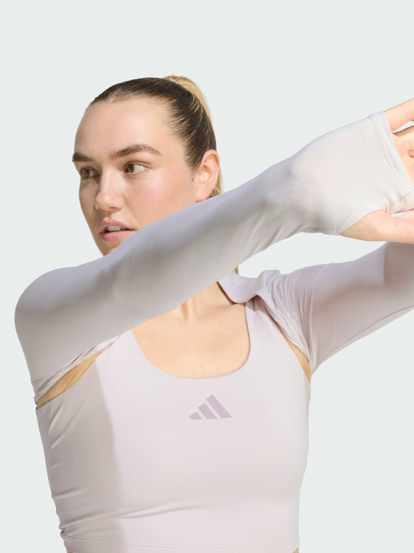 Худі та світшоти Adidas Adidas Essentials модель KD2217 Фото