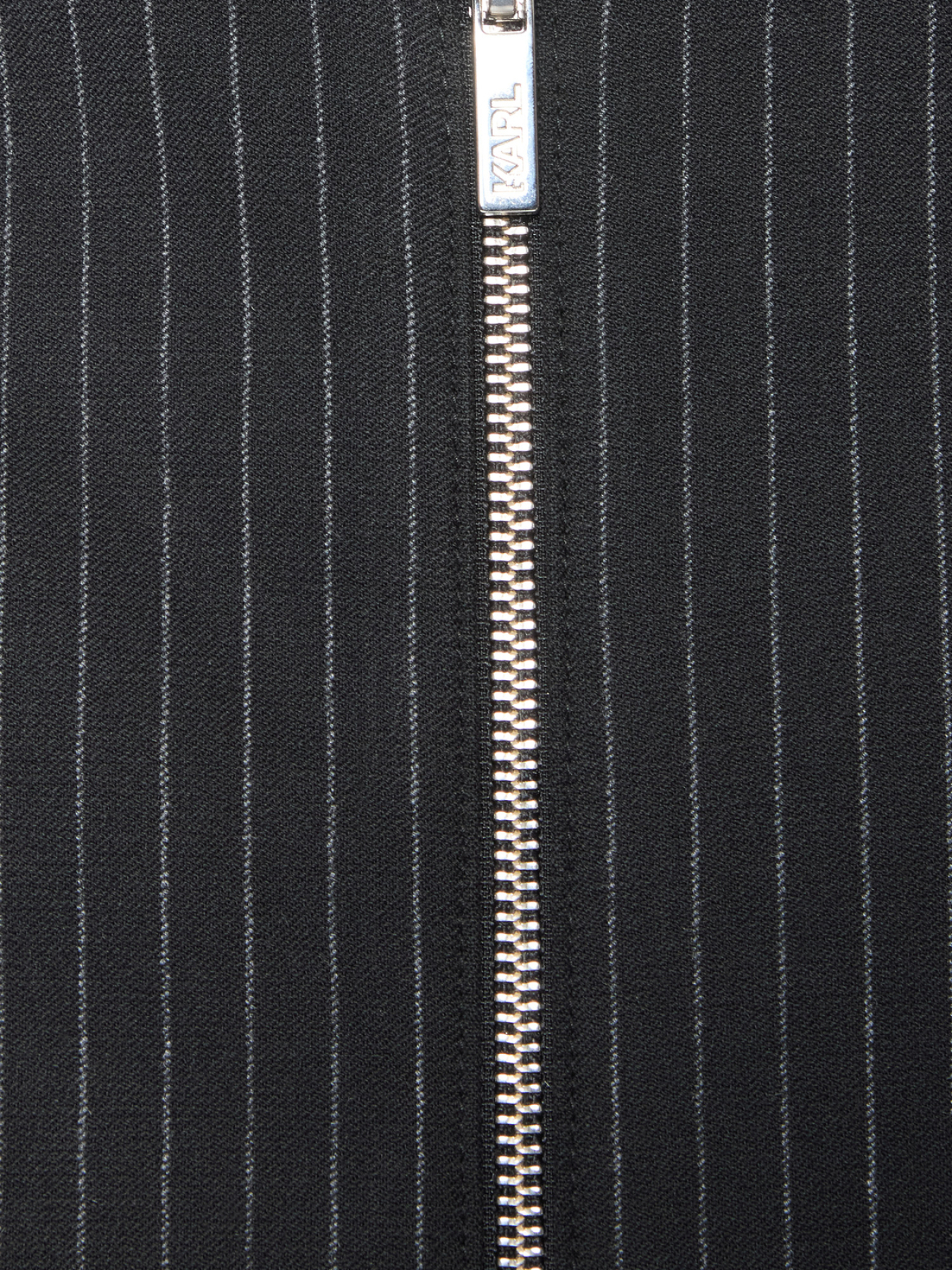 Куртки и дубленки Karl Lagerfeld модель 553032.505050;991 Фото