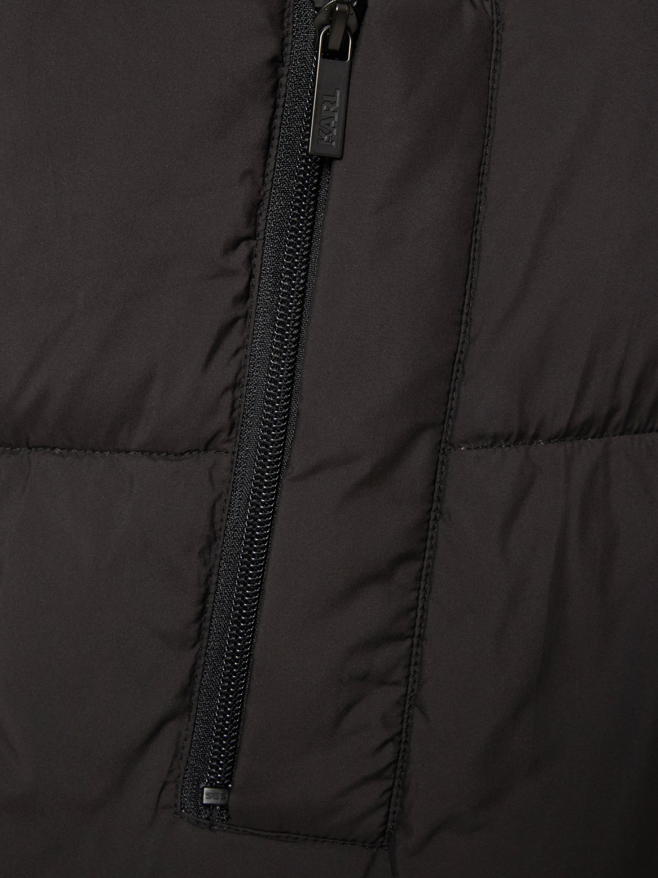 Куртки и дубленки Karl Lagerfeld модель 554525.455003;990 Фото