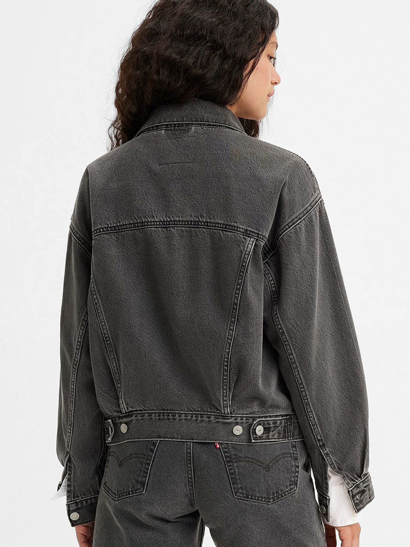 Куртки и дубленки Levi's модель A1743;0000 Фото