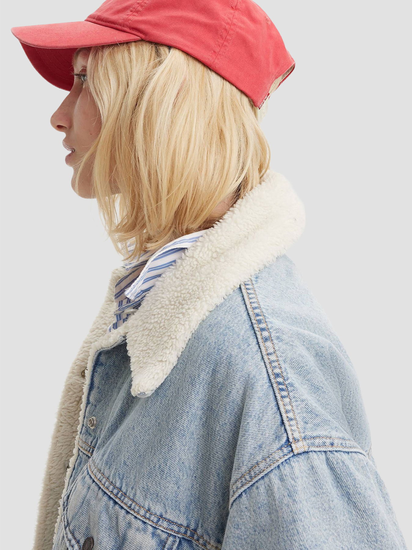 Куртки и дубленки Levi's модель A4435;0010 Фото