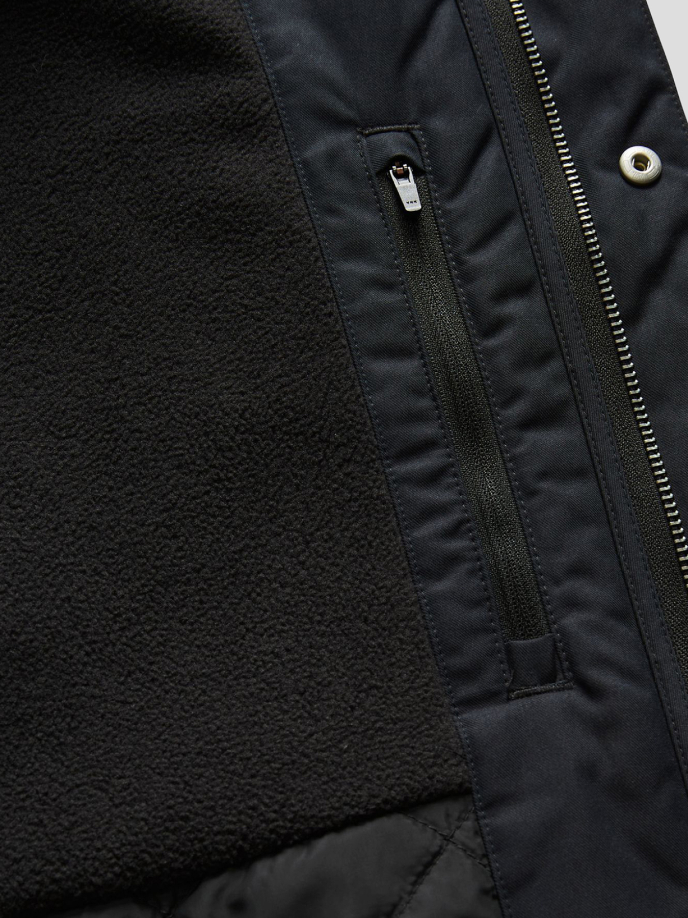 Куртки и дубленки Levi's модель A8563;0000 Фото