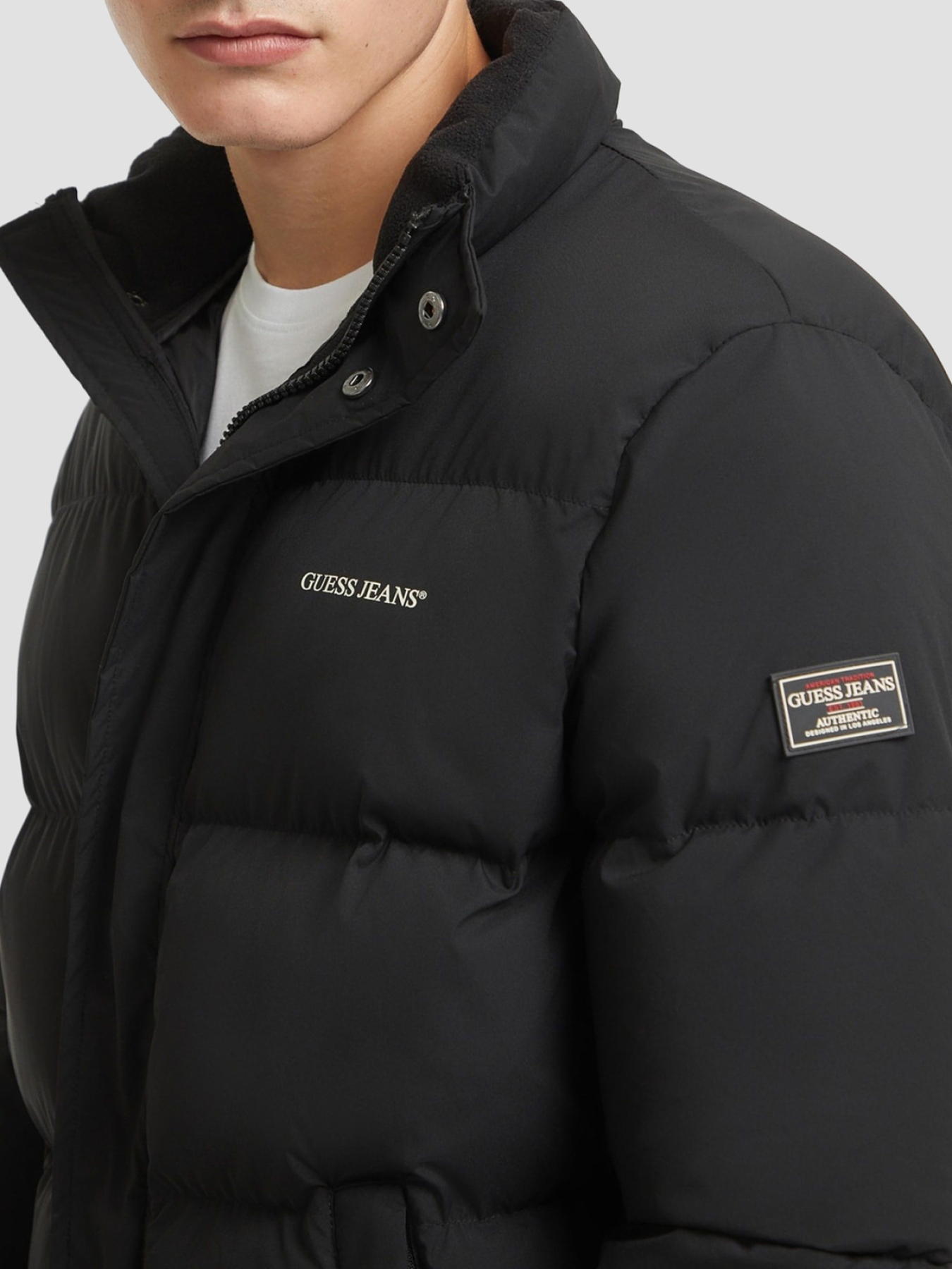 Куртки и дубленки Guess Jeans модель M4BL20.WGII2;JBLK Фото