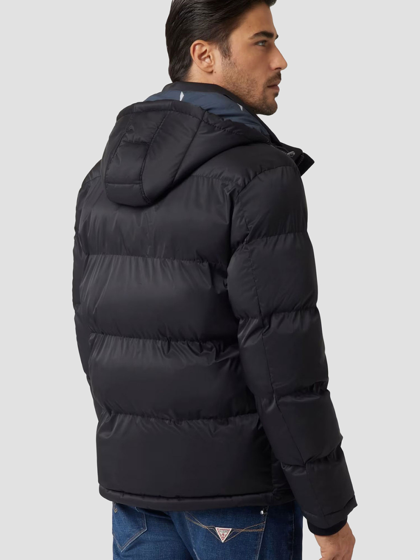 Куртки та дублянки GUESS модель M4BL21.WGJ42;JBLK Фото