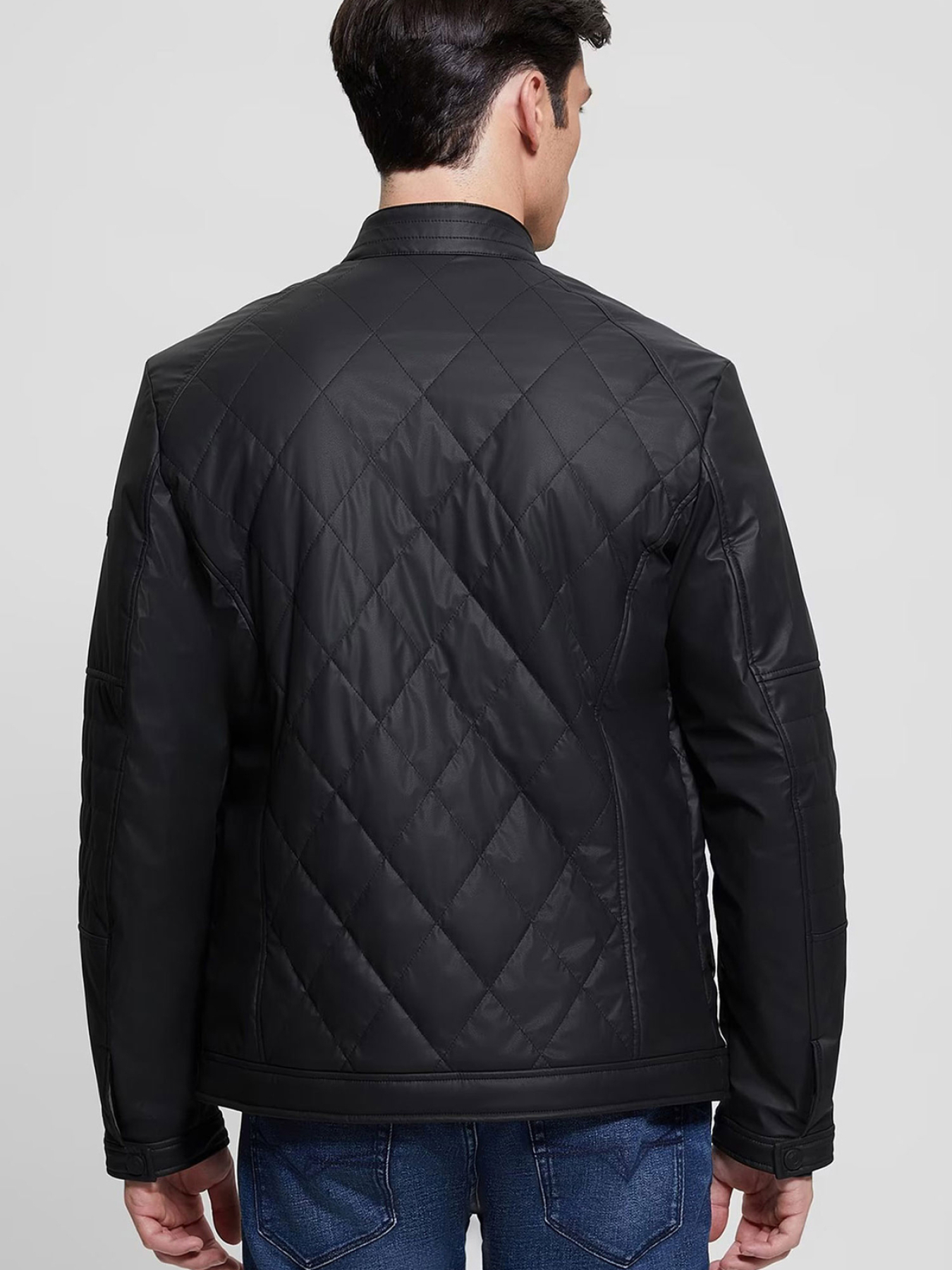 Куртки та дублянки GUESS модель M4RL01.WFHD0;JBLK Фото