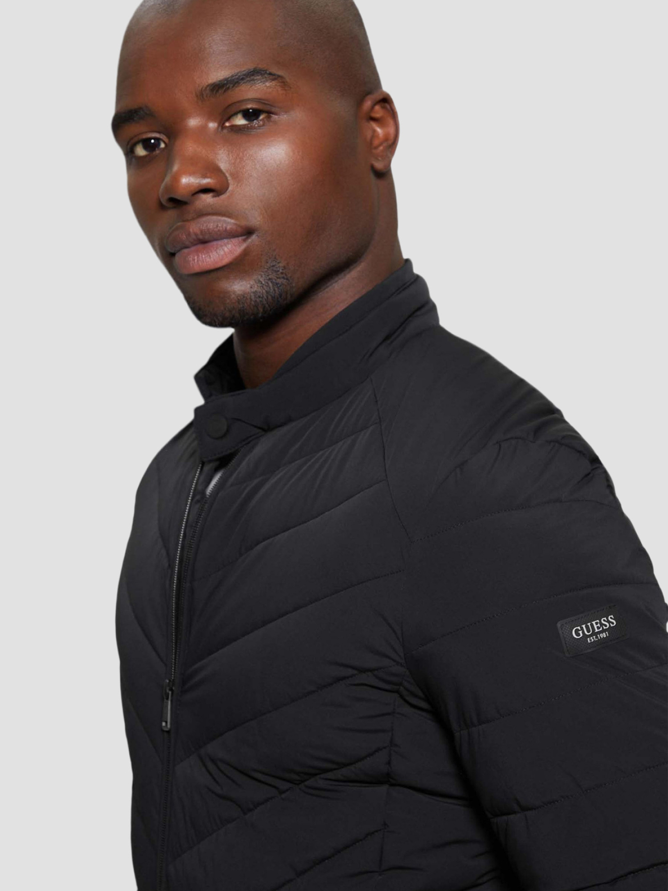 Куртки та дублянки GUESS модель M4YL05.WG9O2;JBLK Фото