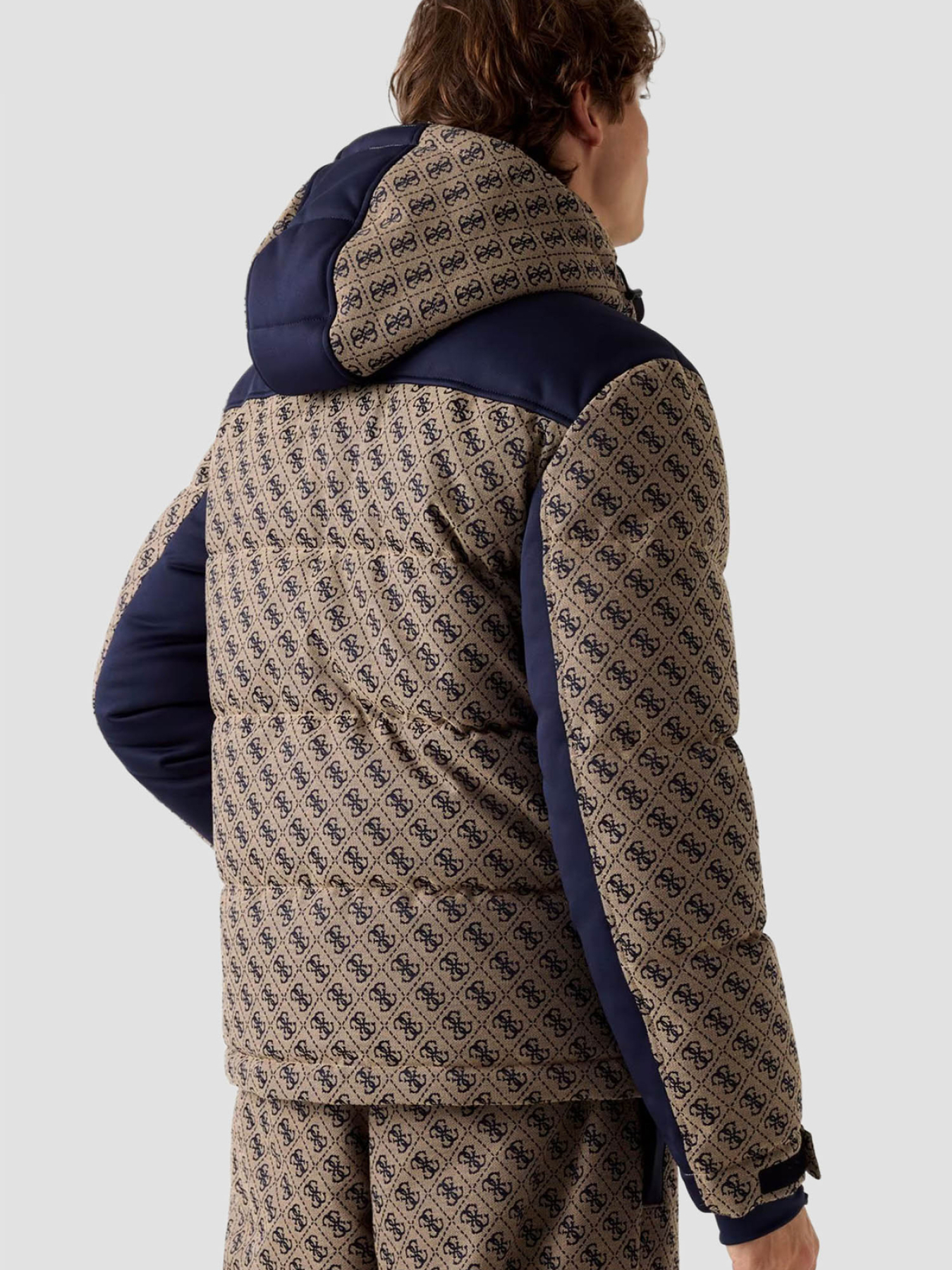 Куртки та дублянки GUESS модель M5BL0N.WF182;FN4K Фото