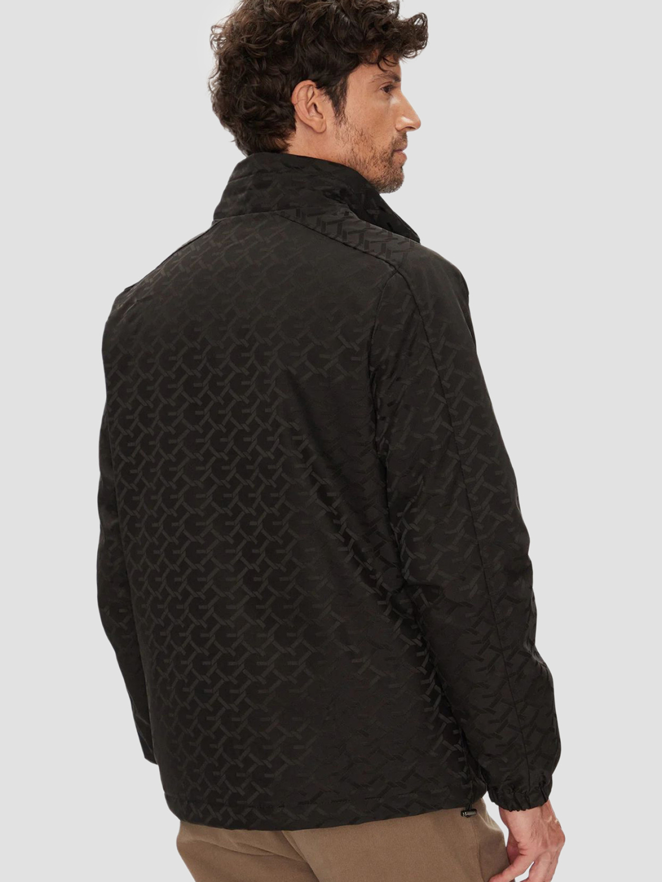 Куртки та дублянки GUESS модель M5YL14.WHEW2;FJ5M Фото