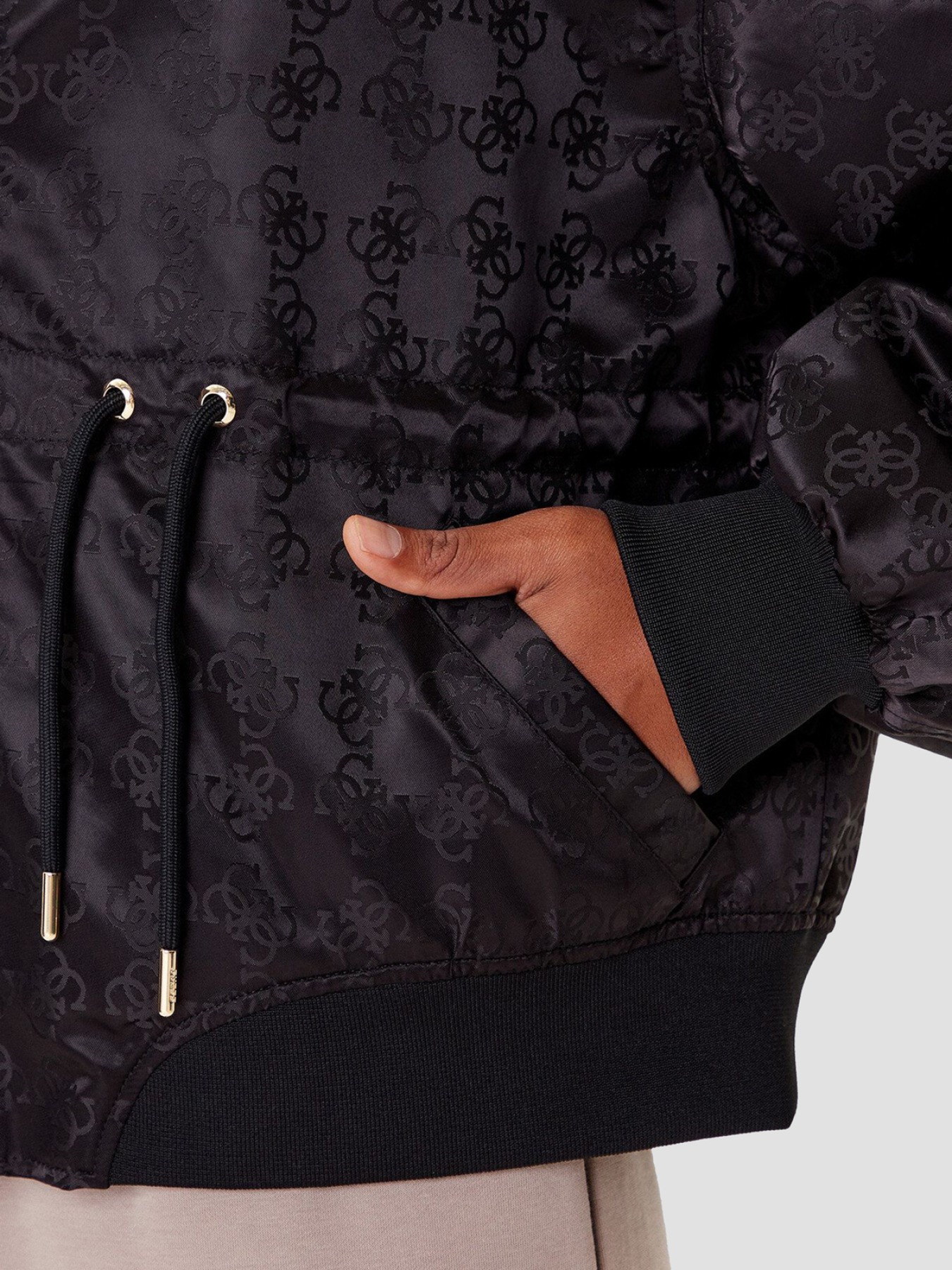 Куртки та дублянки GUESS модель V5YL11.WHFU0;FJ4Q Фото