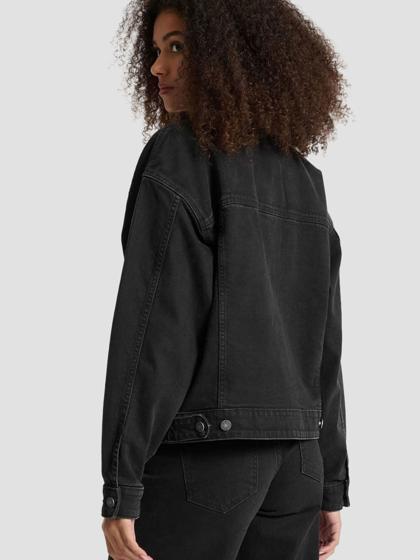 Куртки и дубленки Guess Jeans модель W4BN56.D5E83;GJUV Фото