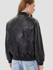 Куртки та дублянки GUESS модель W5YL06.WE480;JBLK Фото