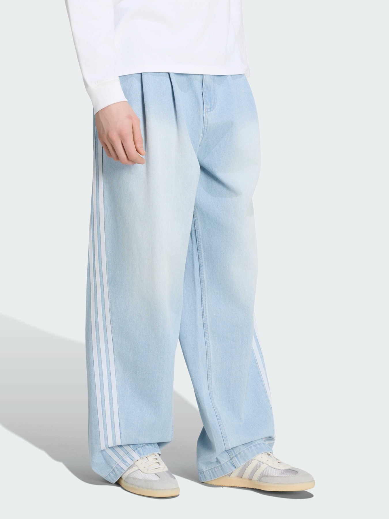 Джинсы Adidas модель KX4822 Фото