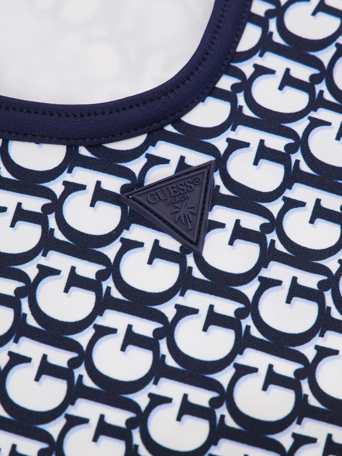 Одежда для пляжа GUESS модель E4GJ34.MC04R;P7NP Фото