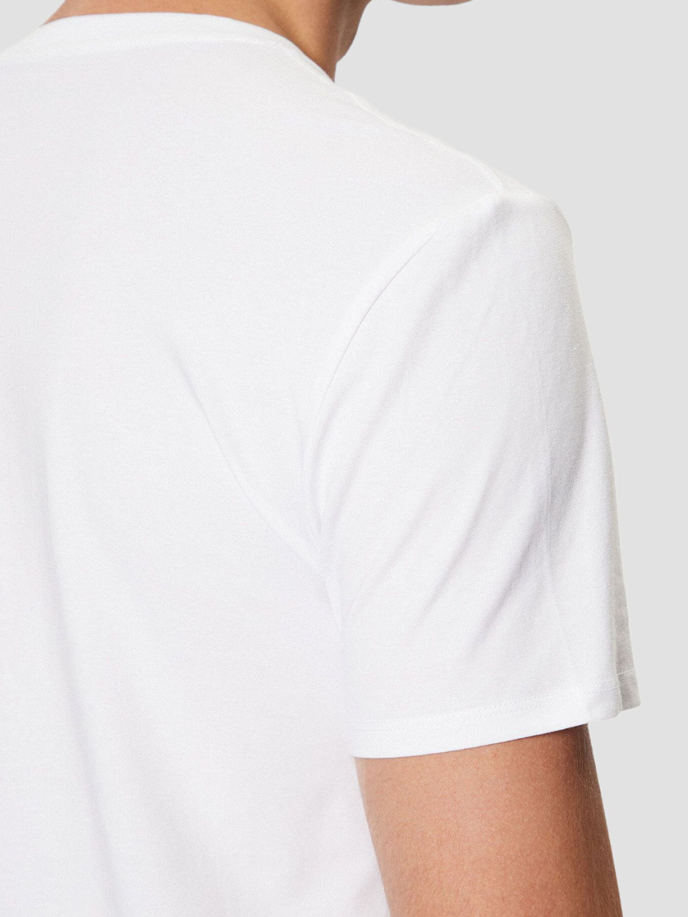 Футболки и поло GUESS модель M2YI24.J1314;G011 Фото