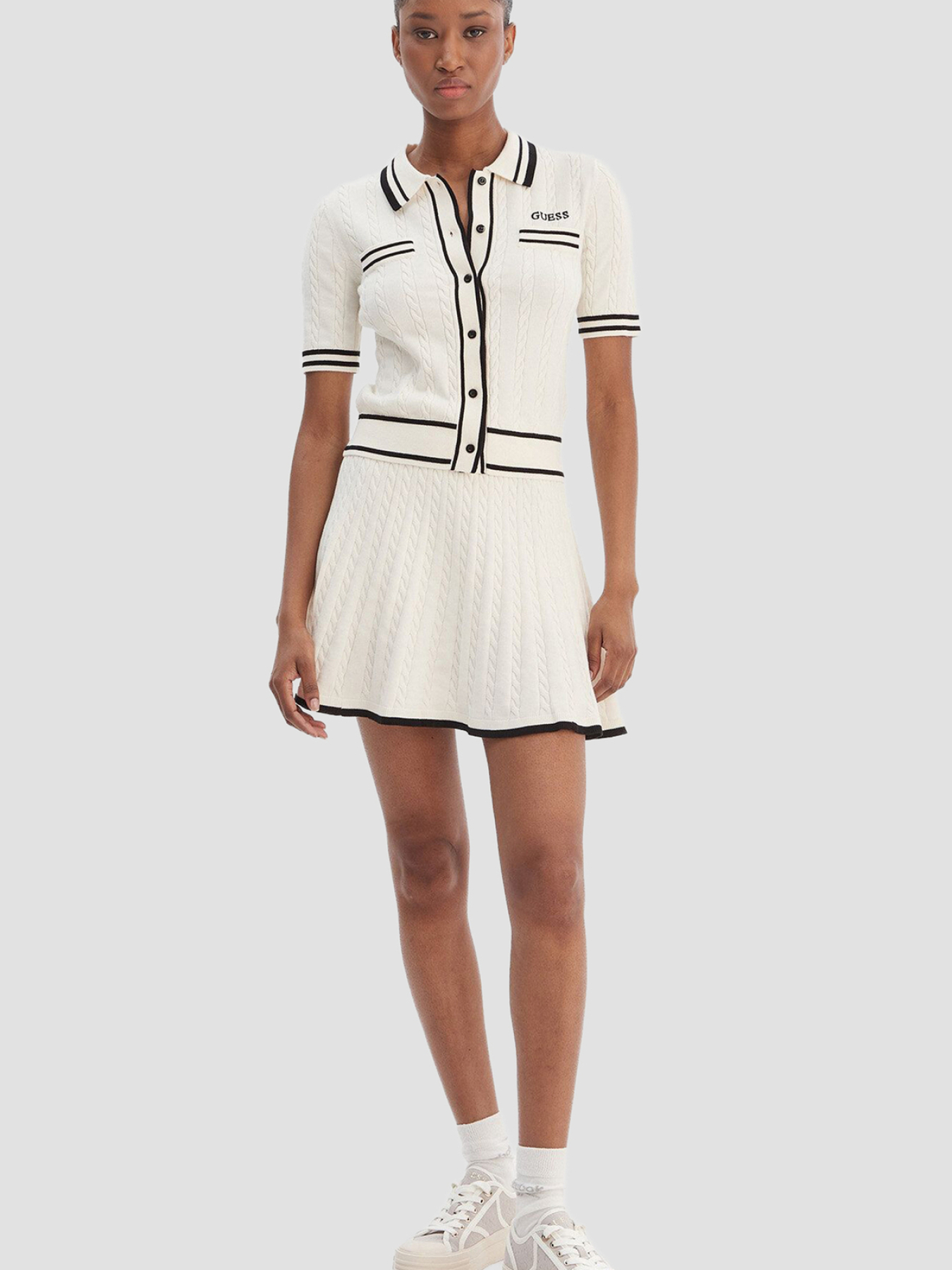 Футболки и поло GUESS модель V6RR02.Z4652;G1O6 Фото