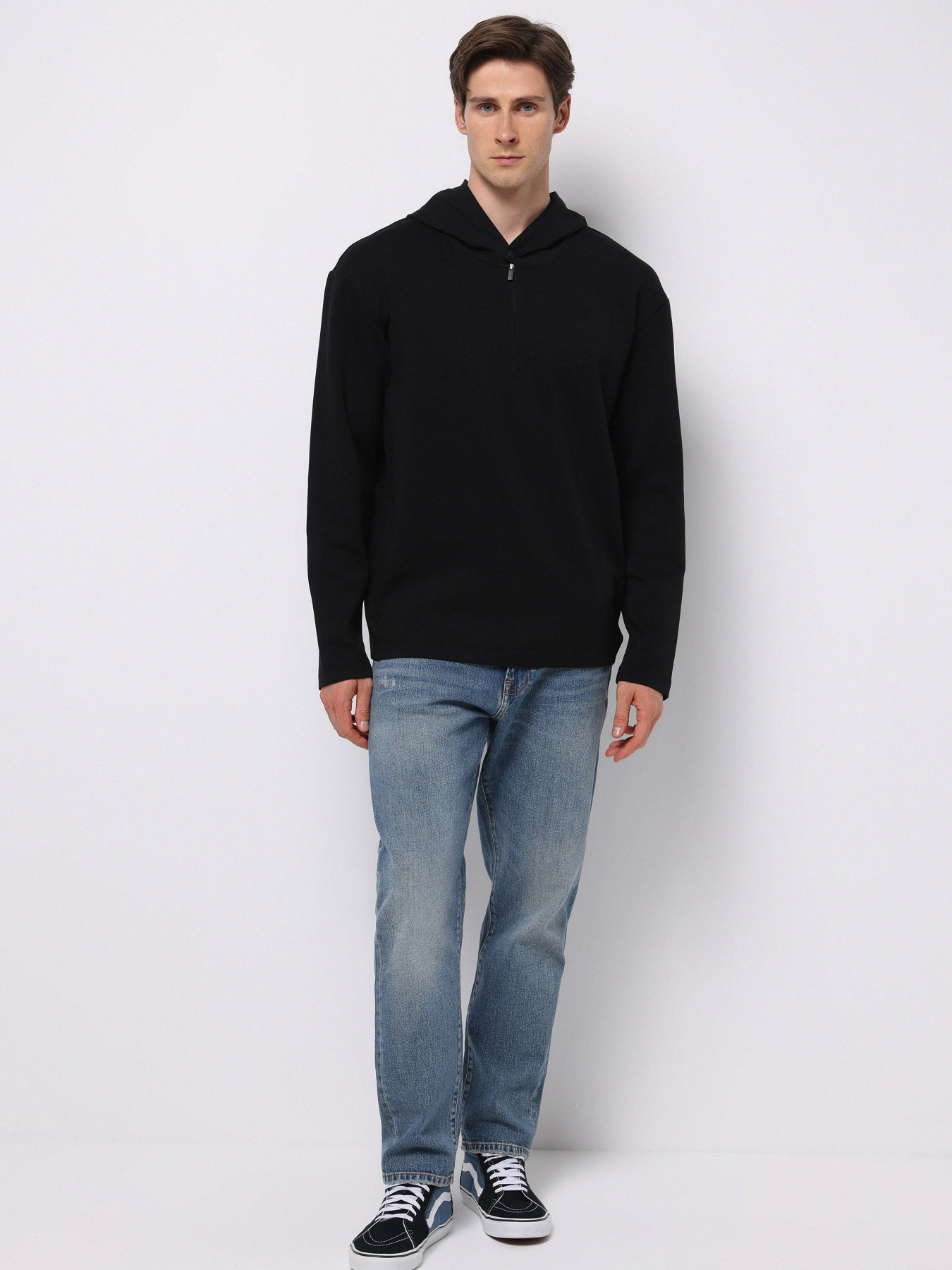 Худи и свитшоты Colin’s модель CL1077080_Q1.V1_BLK Фото