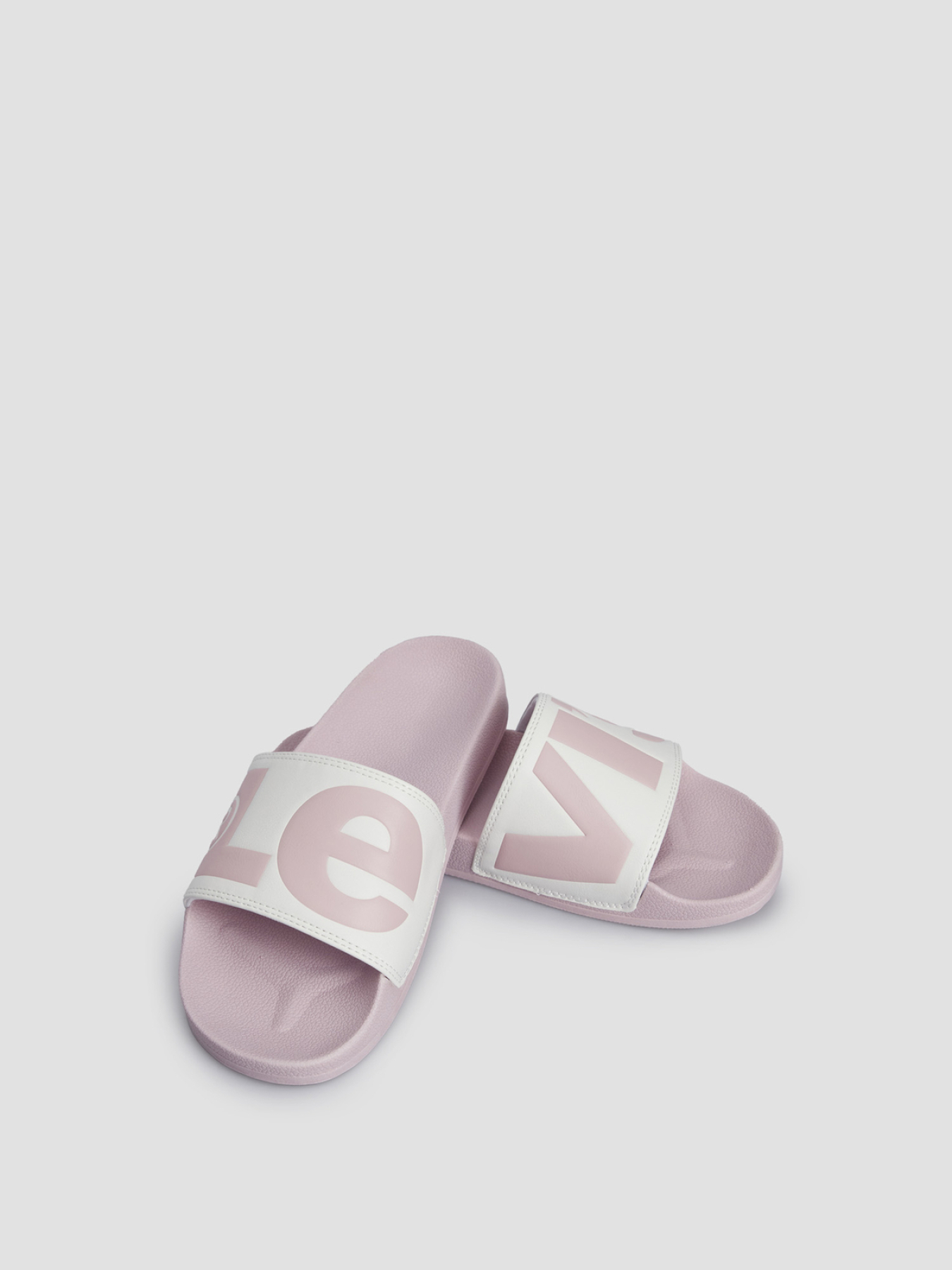 Шльопанці Levi's модель 231570;794.181 Фото