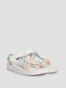 Сандалии Levi's модель 233029;752.52 Фото