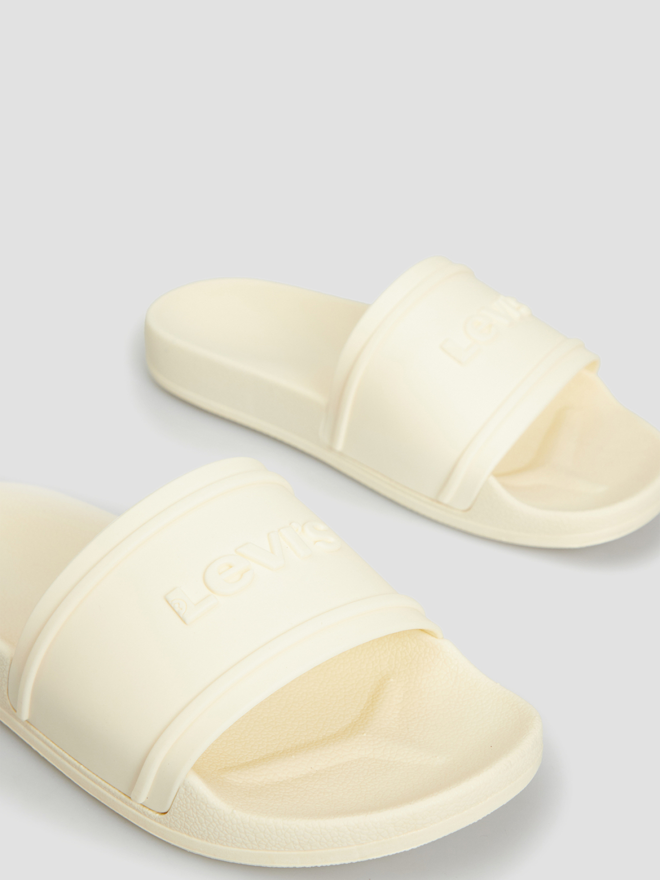 Шльопанці Levi's модель 235233;939.100 Фото