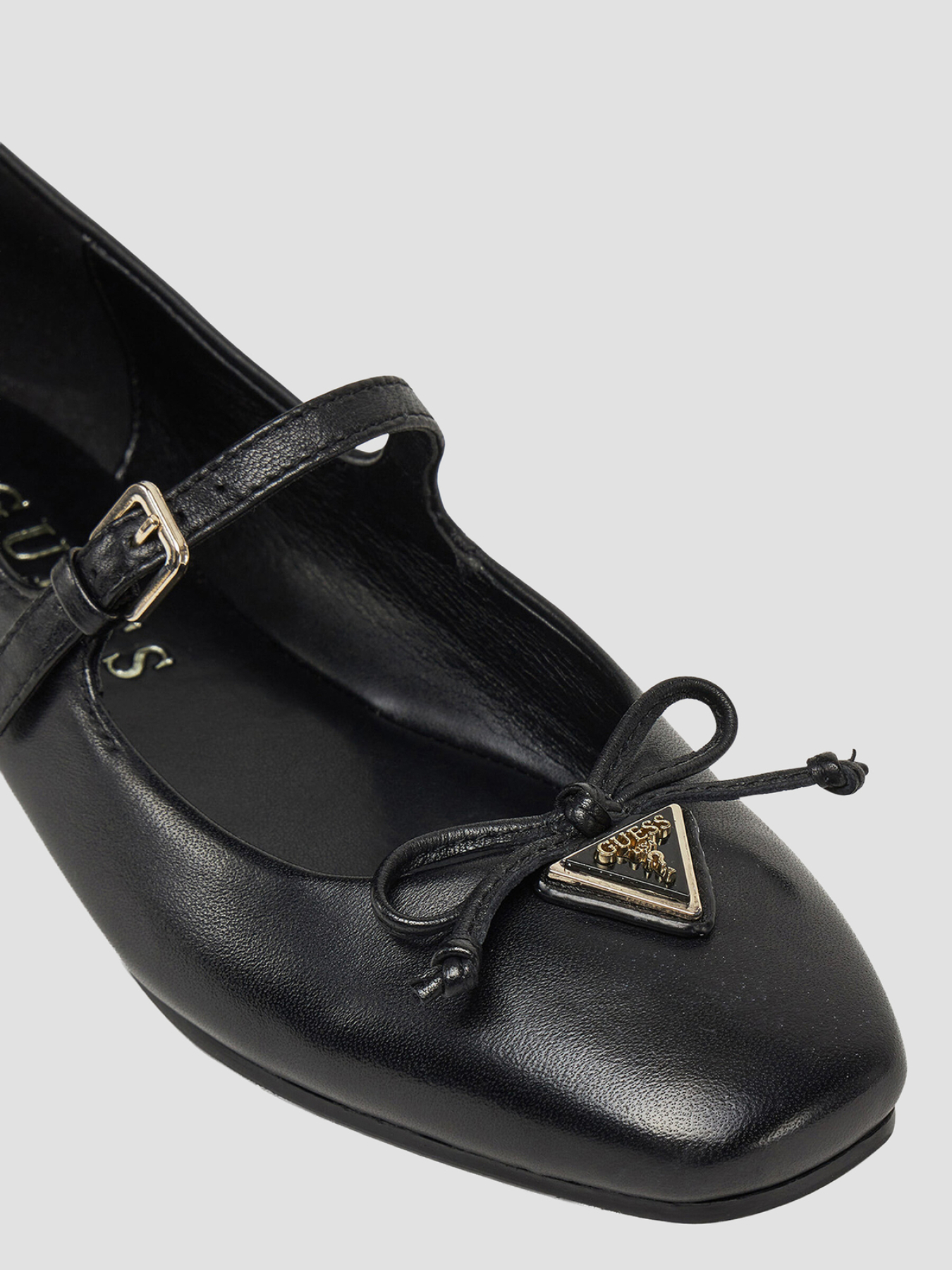 Туфли и лоферы GUESS модель FLJKAY.LEA02;BLACK Фото
