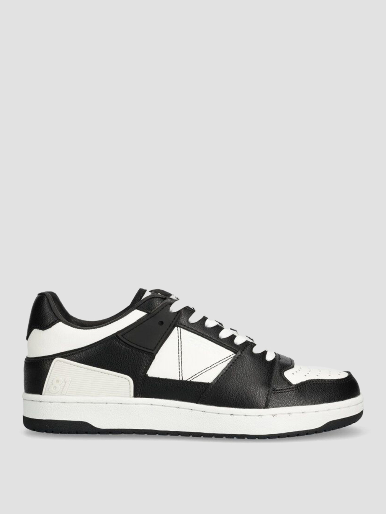 Кросівки GUESS модель FMJSAW.ELE12;BLAWH Фото