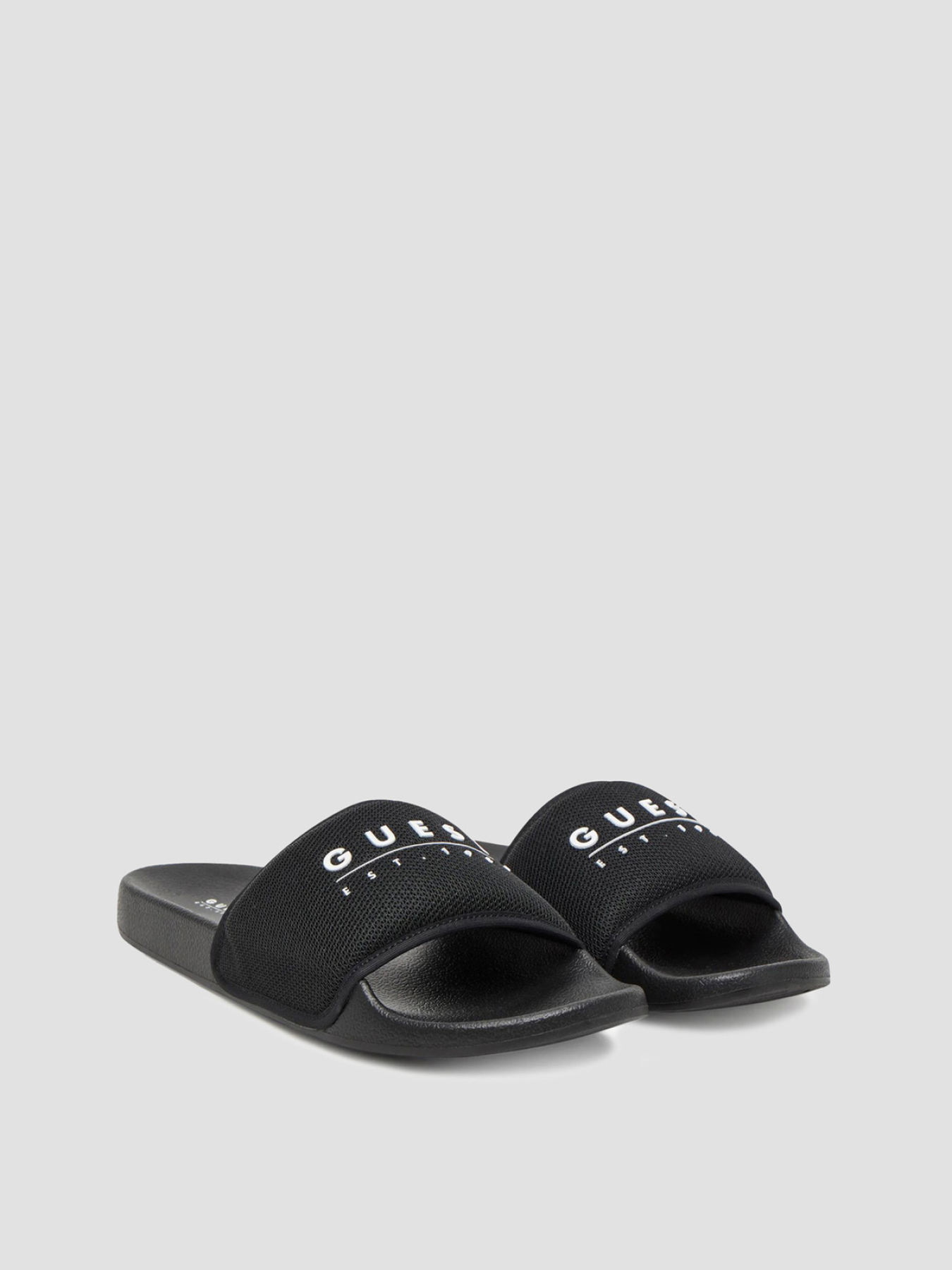 Шлёпанцы GUESS модель FMJTOM.FAB19;BLACK Фото