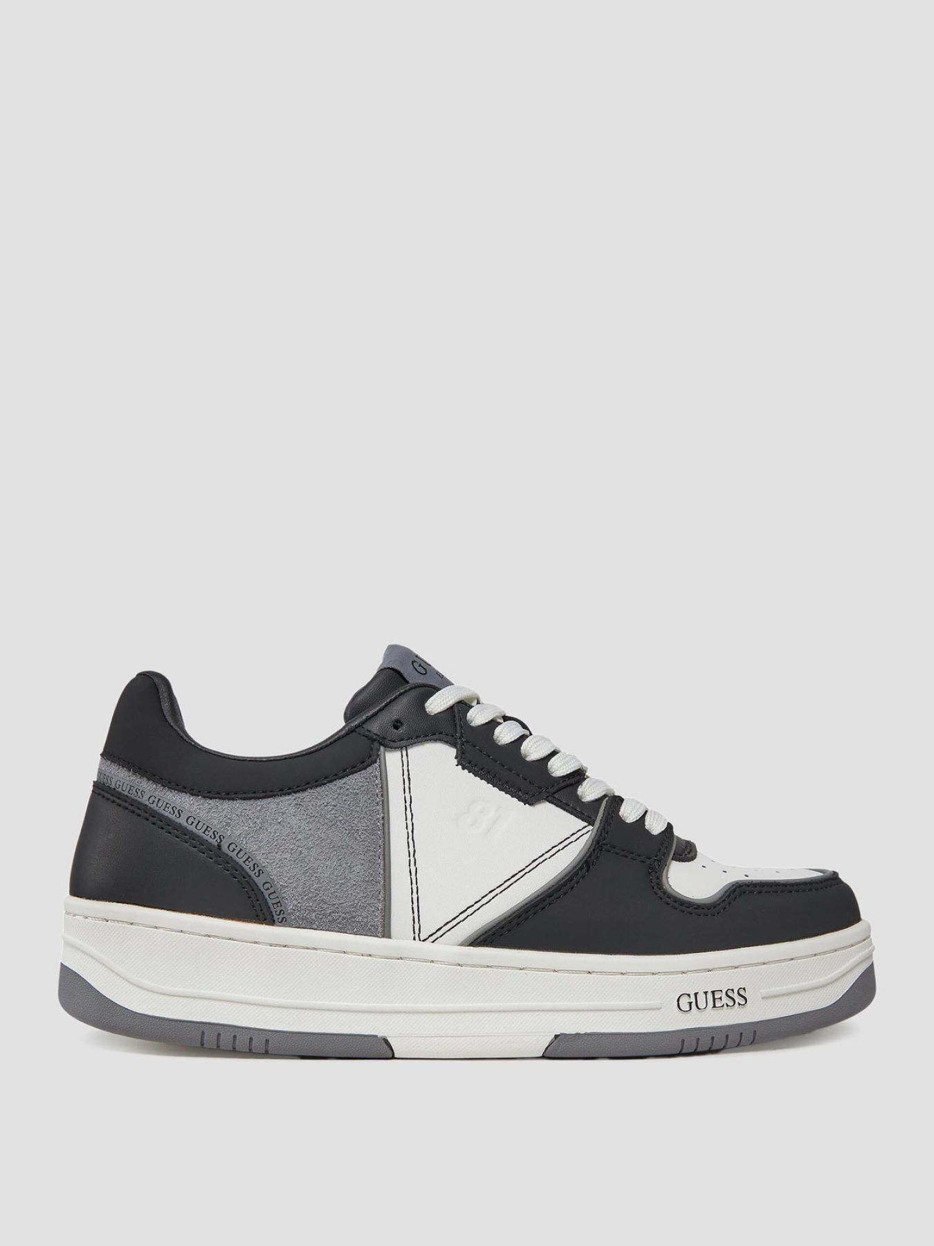 Кросівки GUESS модель FMPANC.ESU12;GRBLW Фото