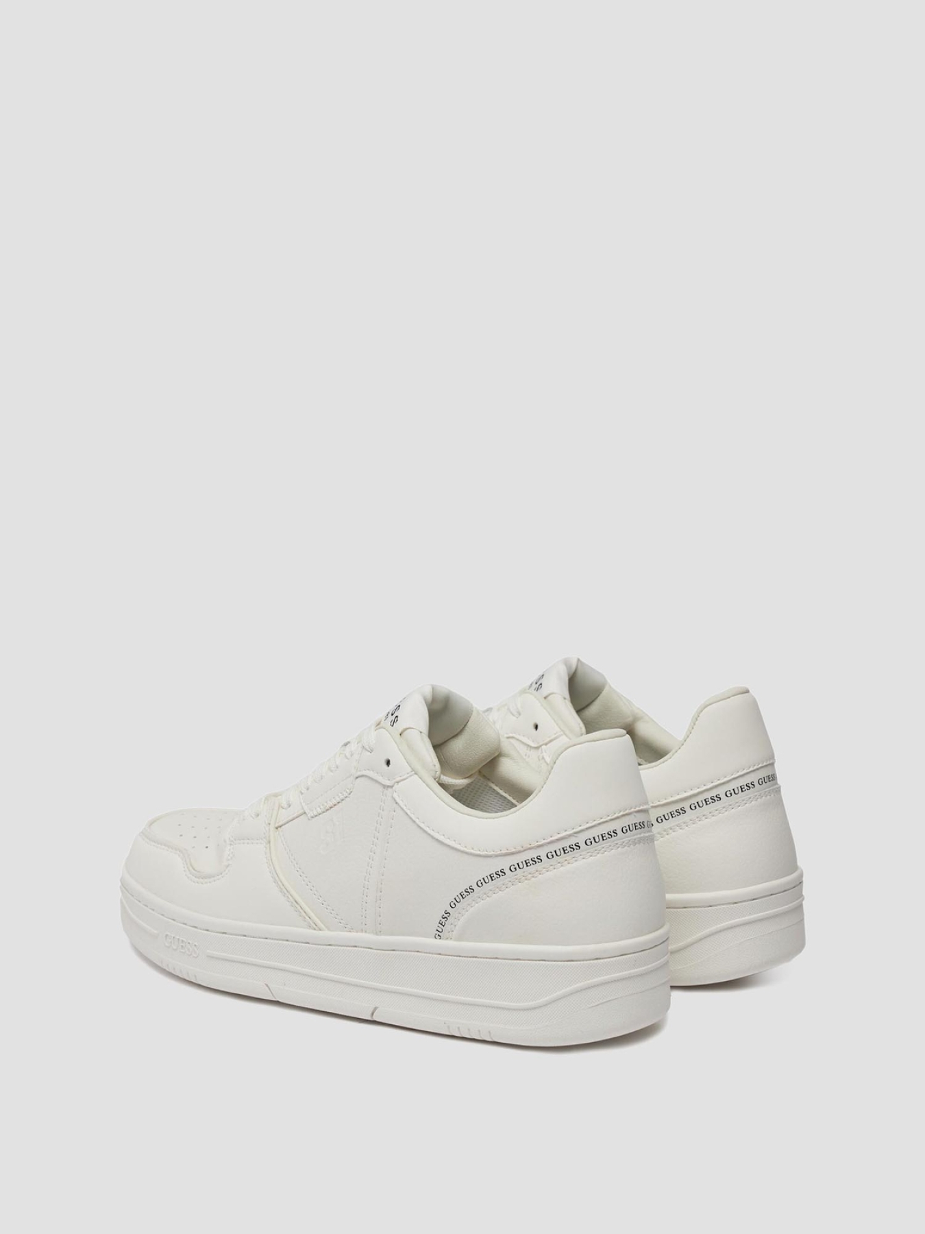 Кросівки GUESS модель FMPANC.LAC12;WHITE Фото