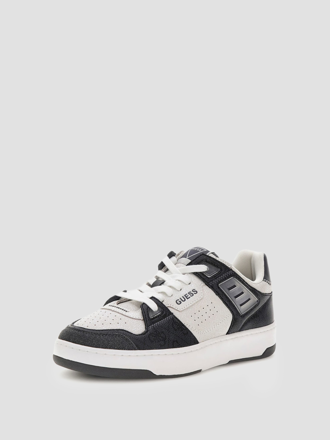 Кросівки GUESS модель FMTVIN.ELL12;COAL Фото