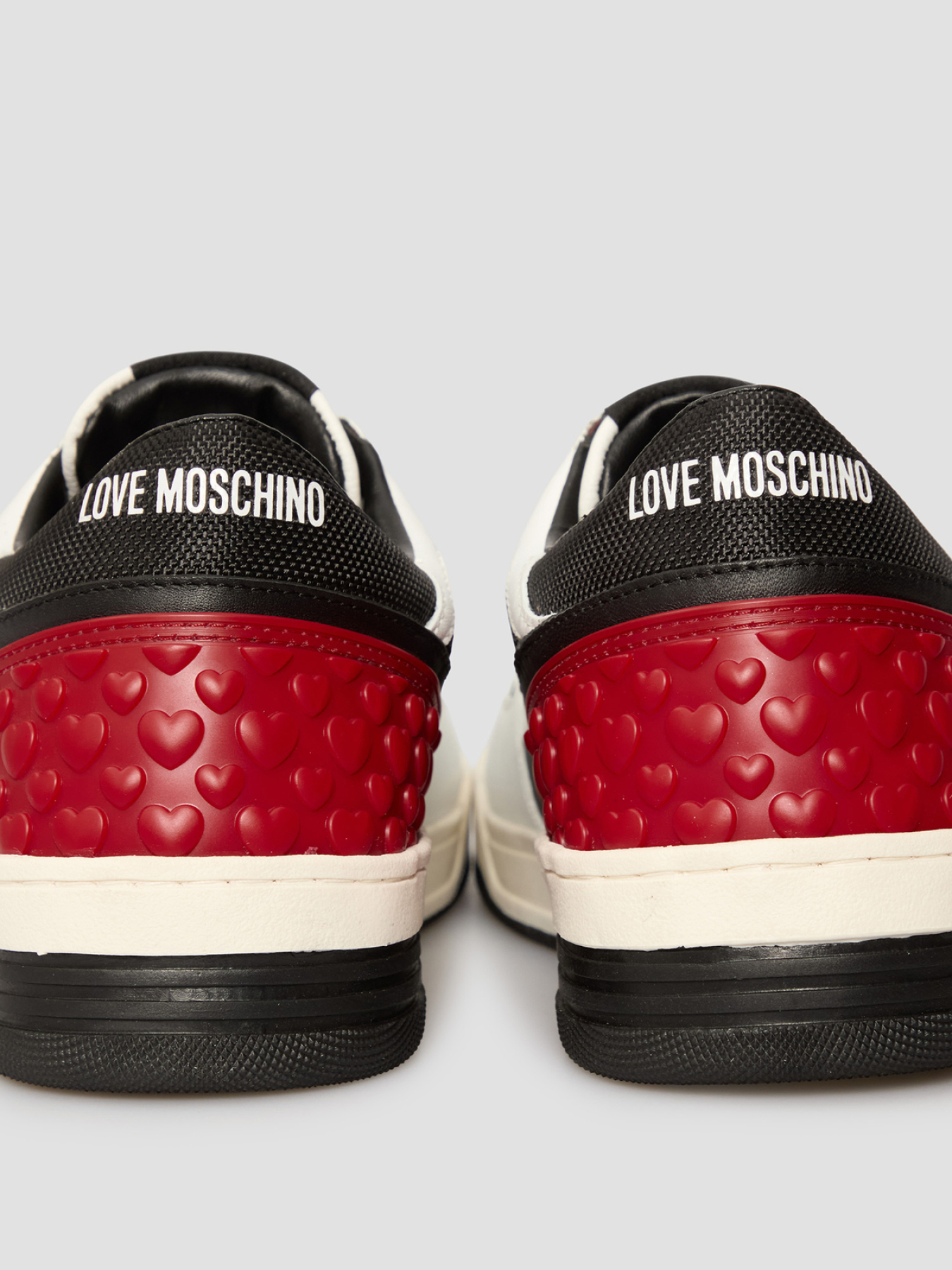 Кроссовки Moschino модель JA15084G1N.IKB;10D Фото