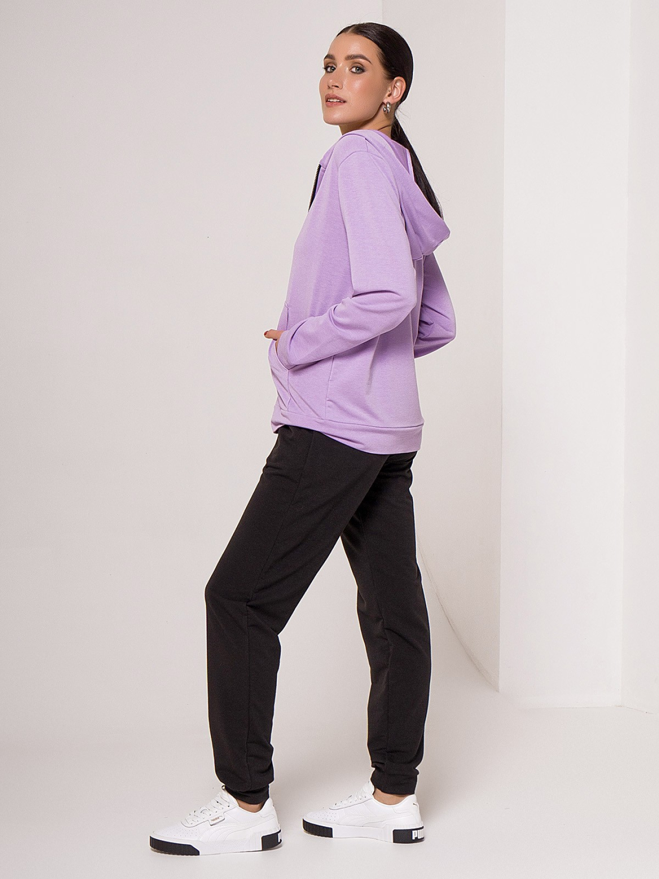 Спортивный костюм ISSA Plus модель 13103B_blacklilac Фото