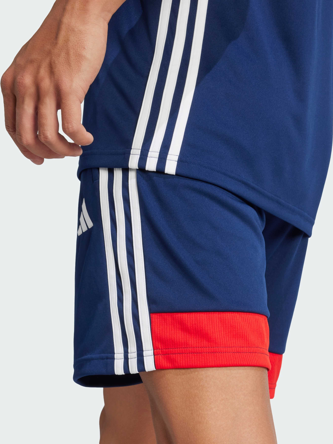Шорты Adidas Tiro модель JD0455 Фото