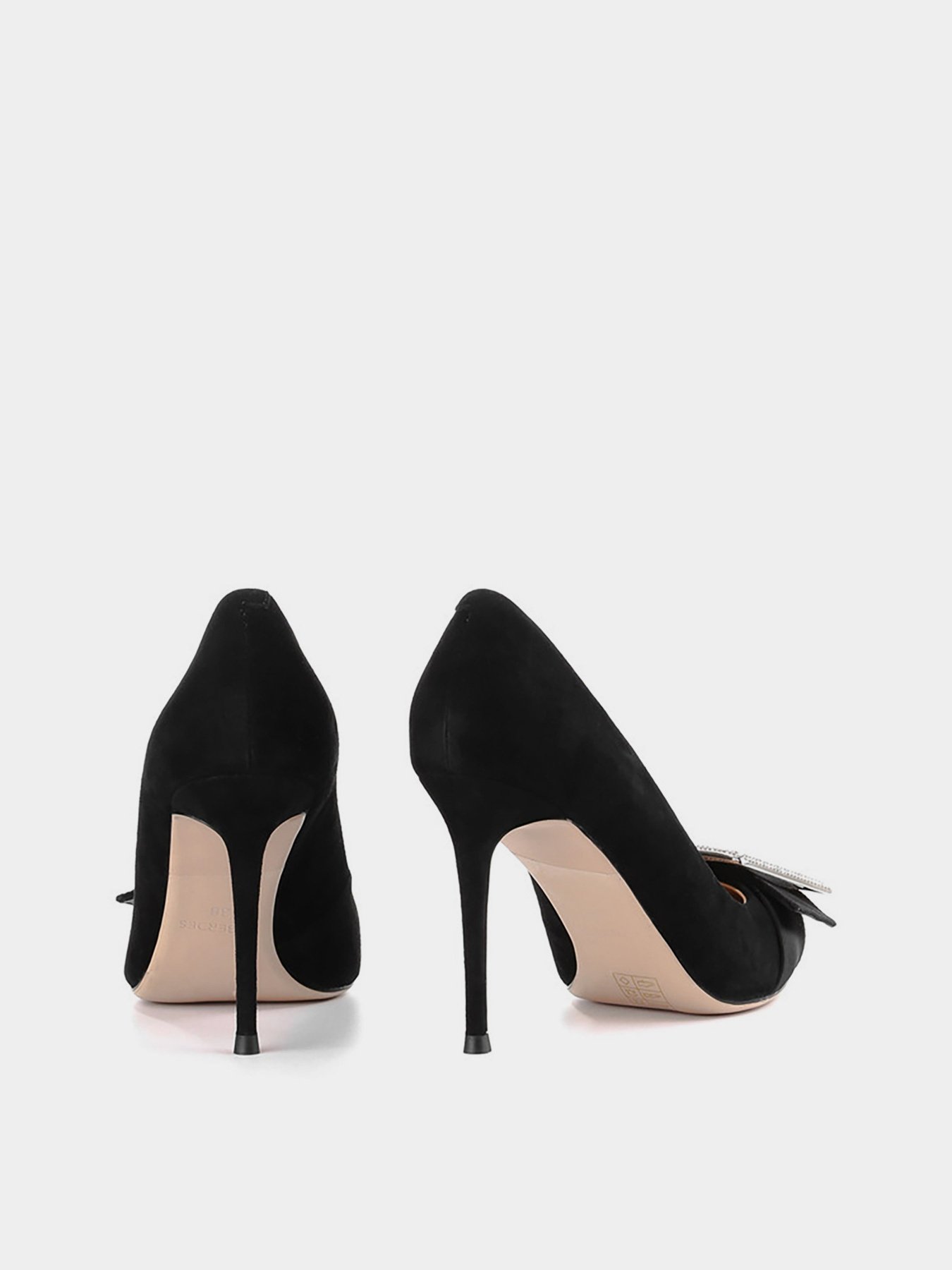 Туфли на каблуках LeBERDES модель 00000014380 Фото