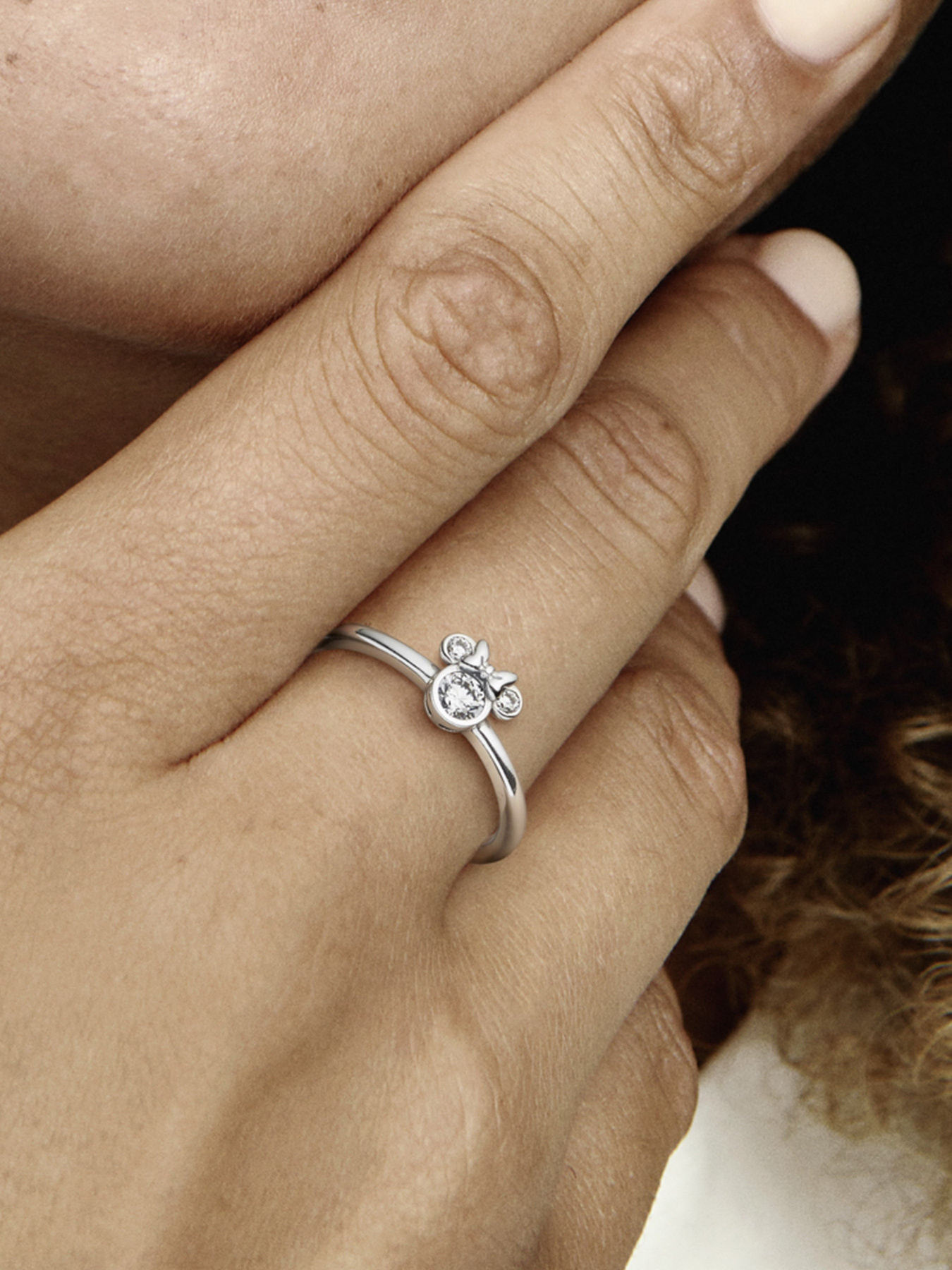 Каблучки PANDORA Moments модель 190074C01 Фото